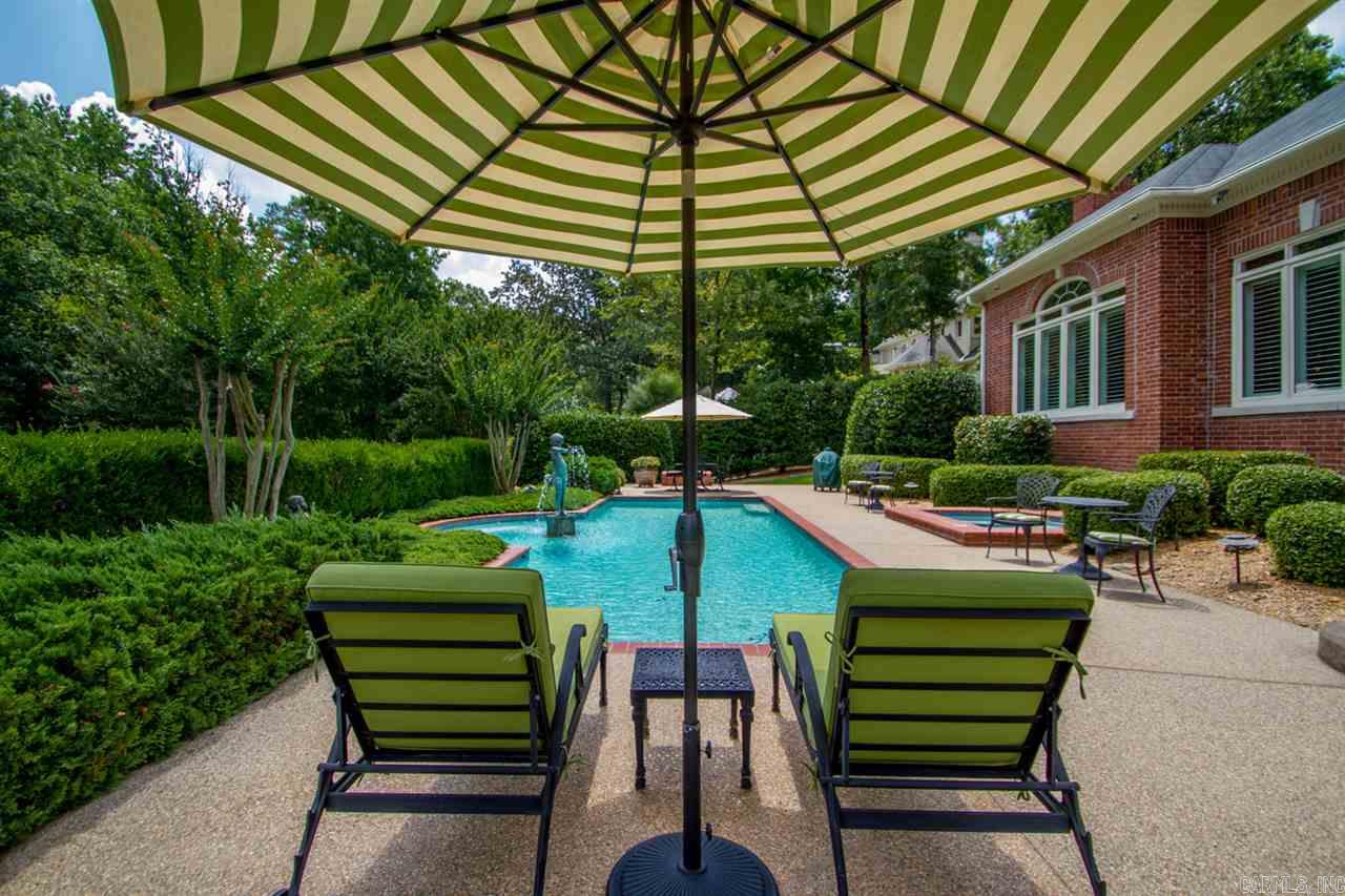 CHENAL VALLEY FONTENAY CIRCLE - Residential