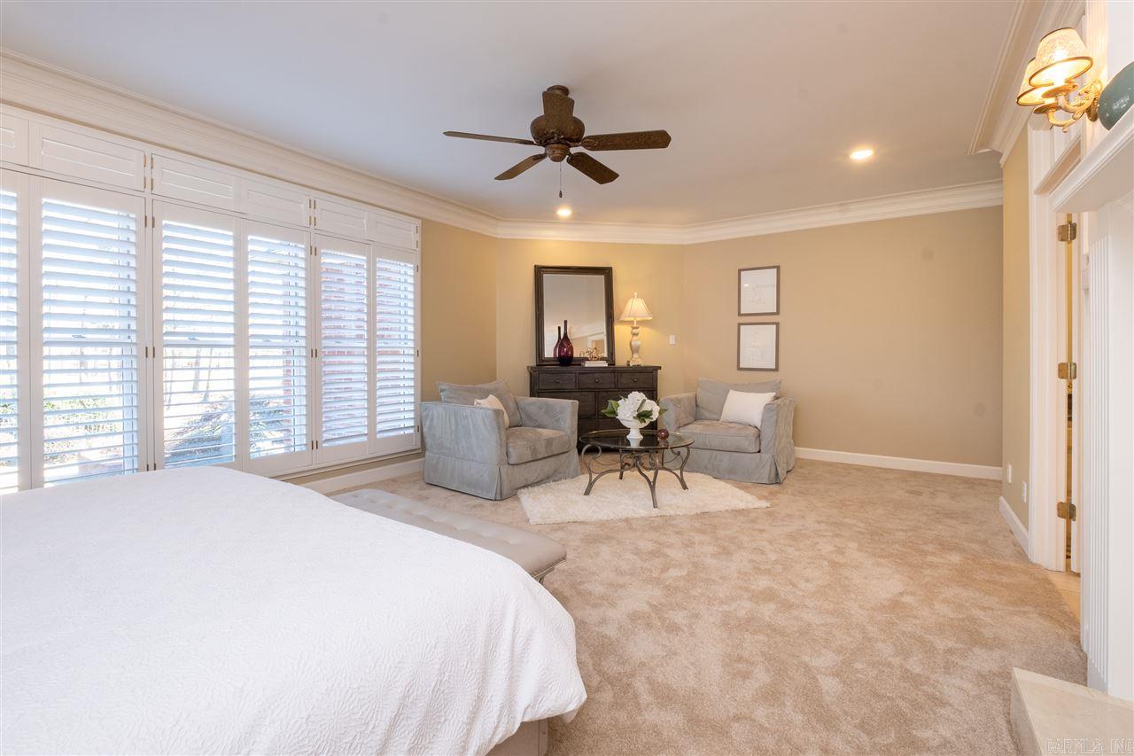 CHENAL VALLEY FONTENAY CIRCLE - Residential