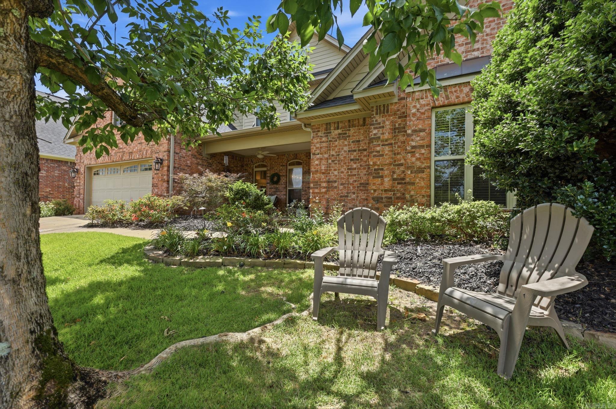 CHENAL VALLEY EPERNAY PLACE - Residential