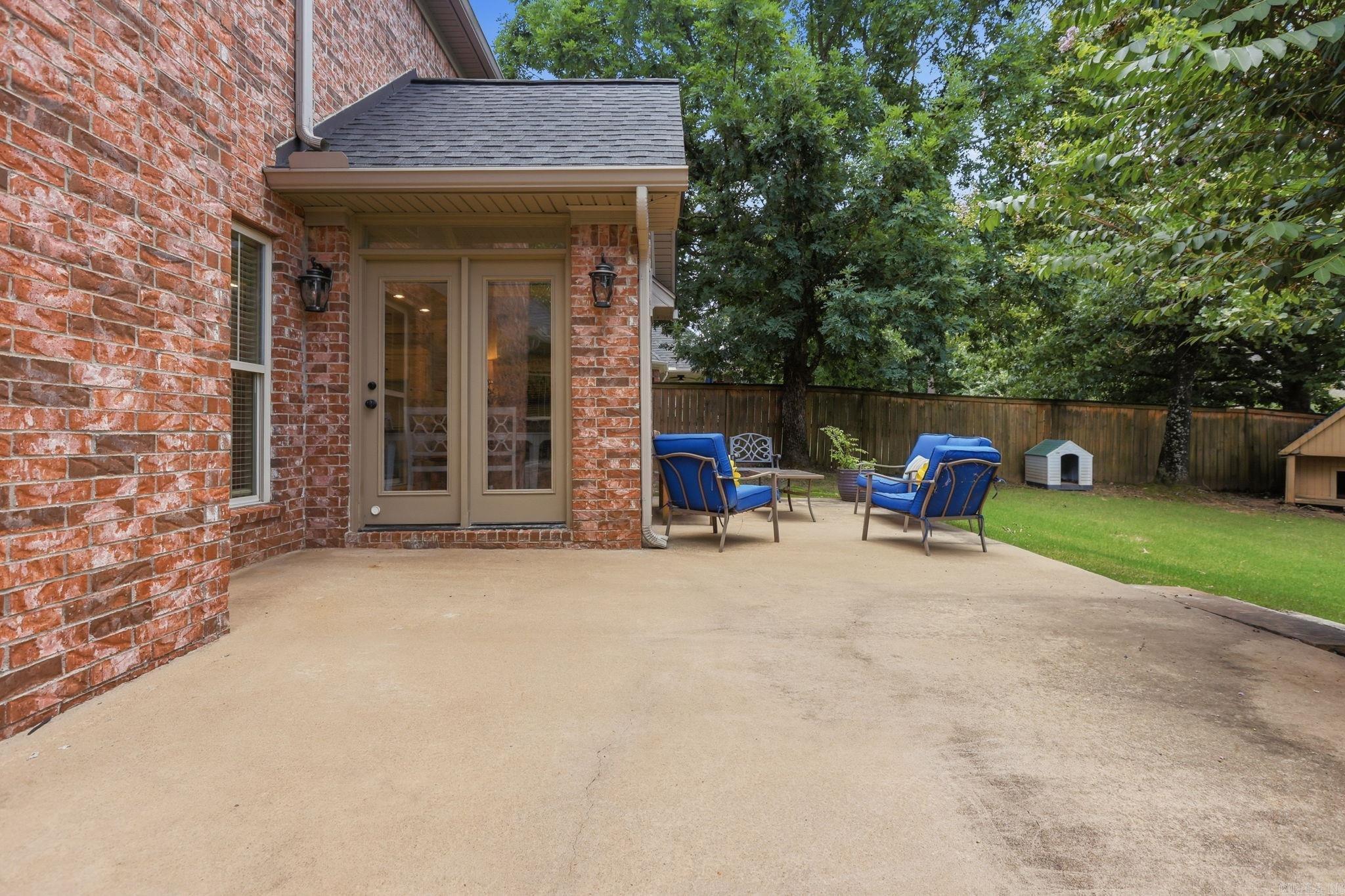 CHENAL VALLEY EPERNAY PLACE - Residential