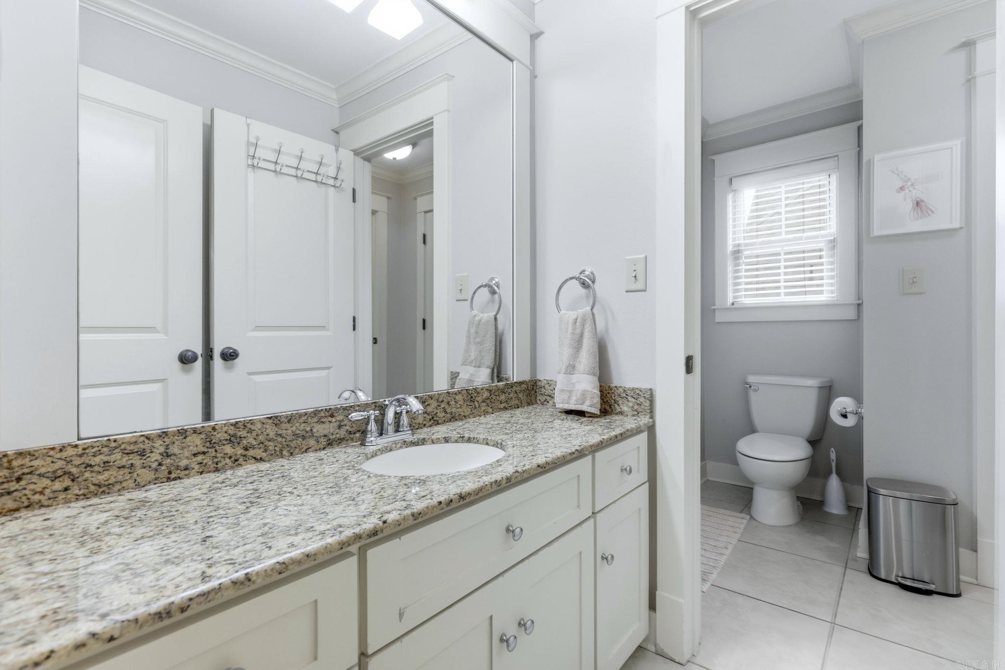 CHENAL VALLEY EPERNAY PLACE - Residential