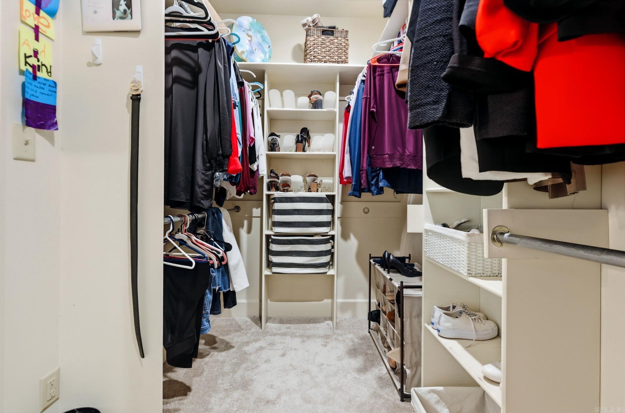 CHENAL VALLEY EPERNAY PLACE - Residential