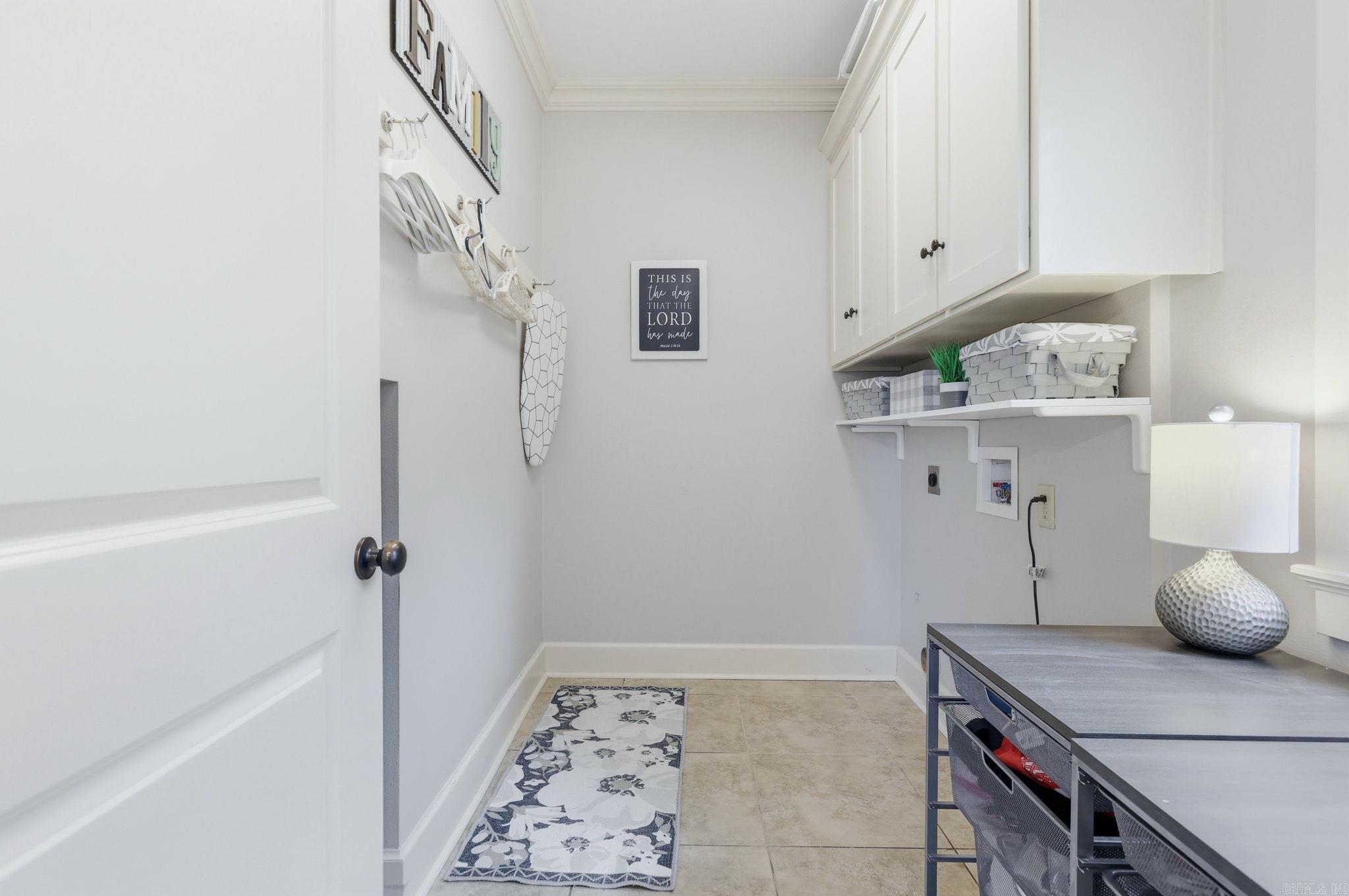 CHENAL VALLEY EPERNAY PLACE - Residential