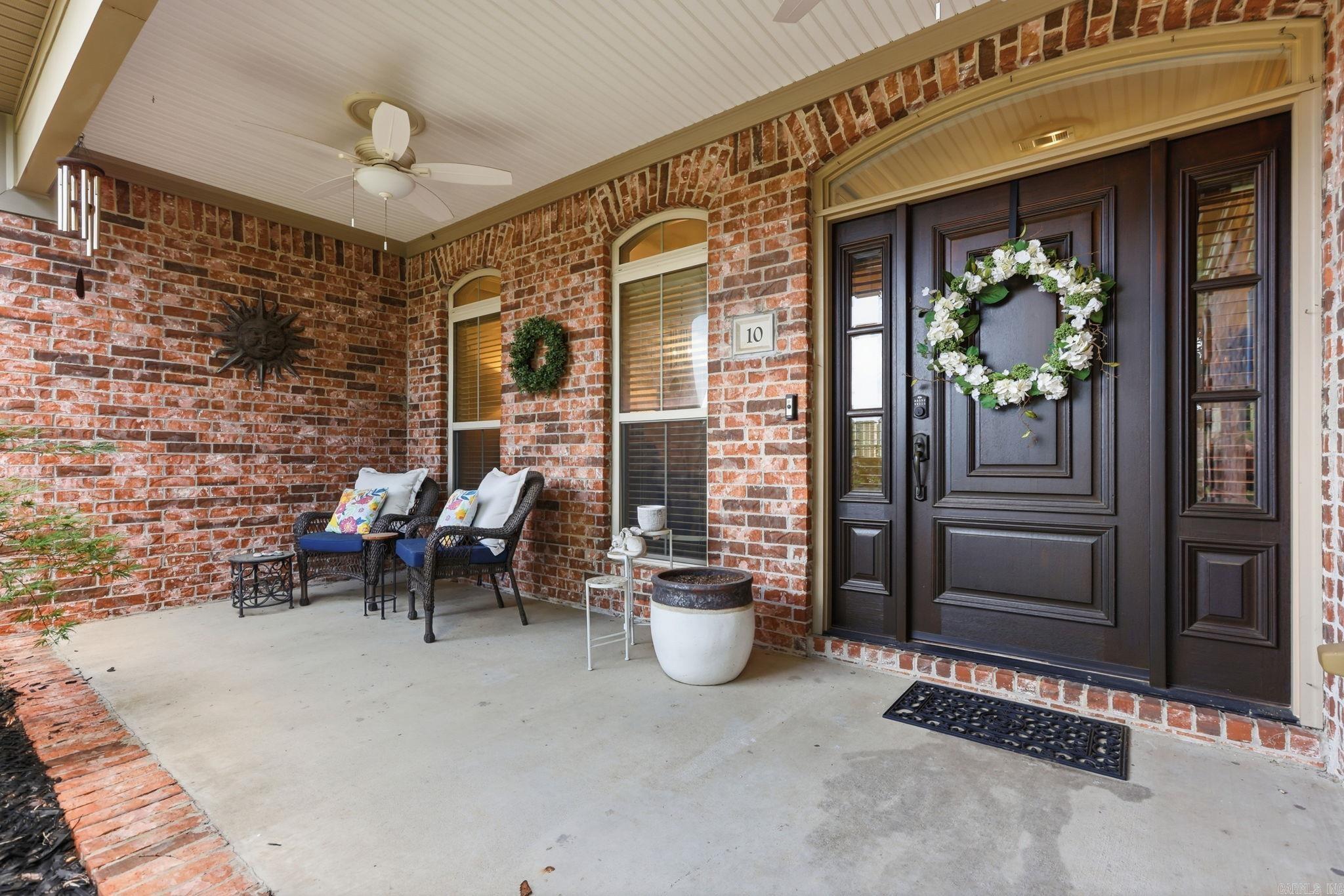 CHENAL VALLEY EPERNAY PLACE - Residential