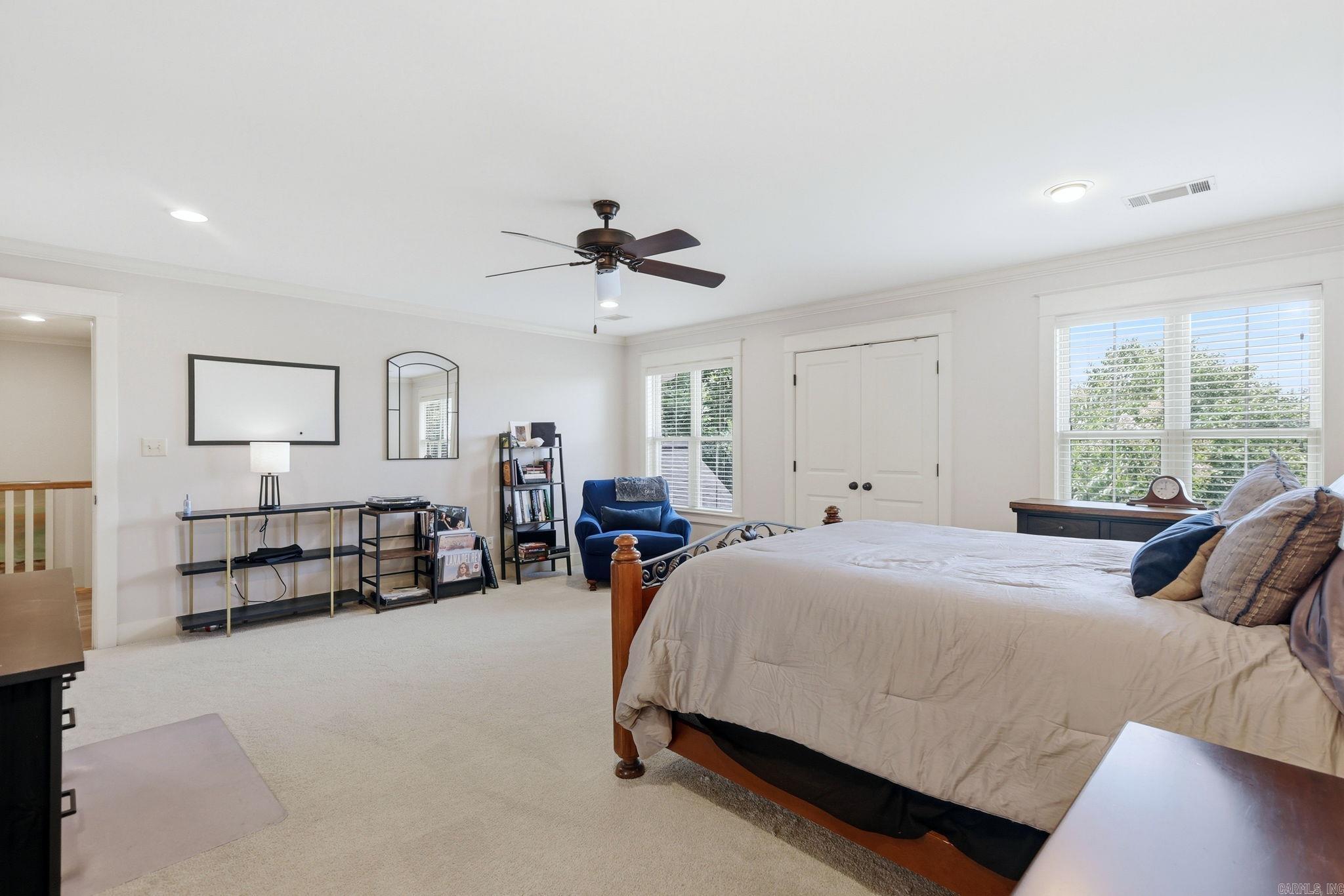 CHENAL VALLEY EPERNAY PLACE - Residential
