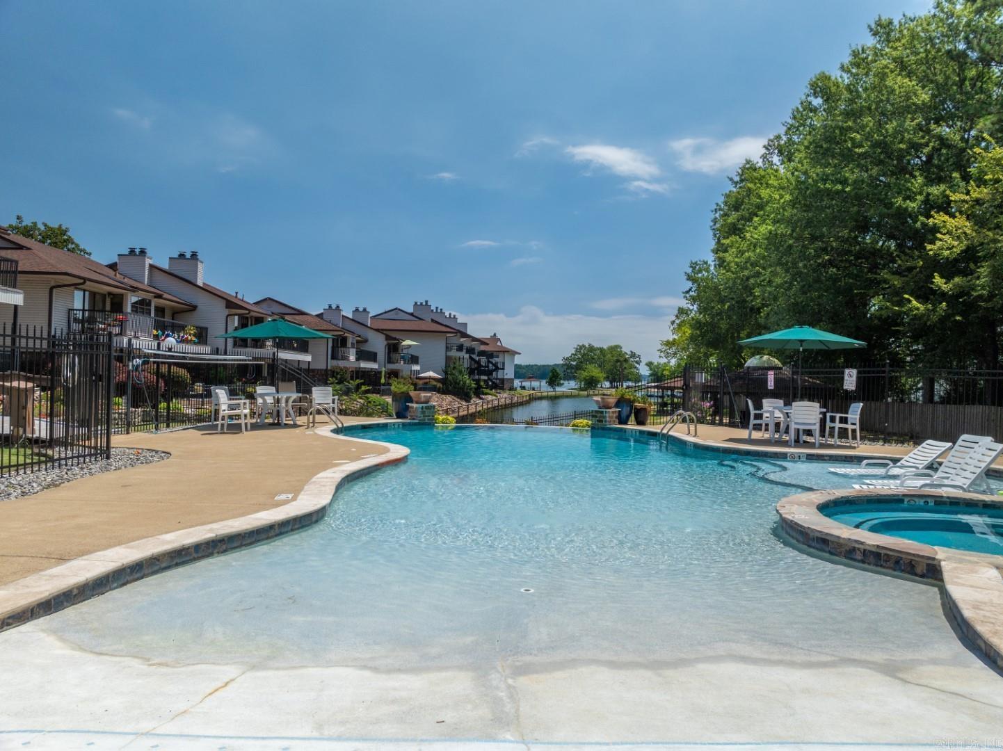 EMERALD ISLE HPR - Residential