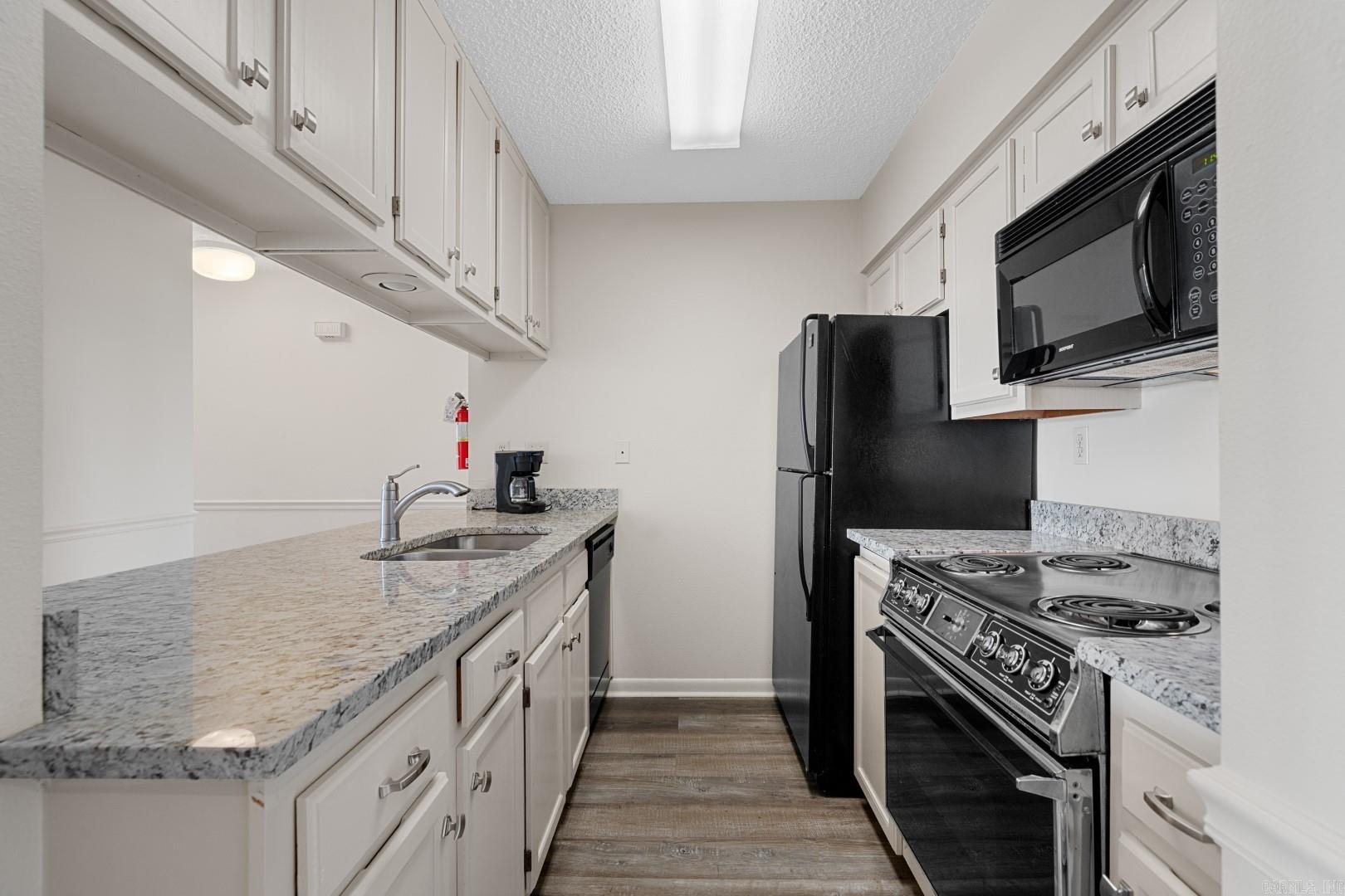 EMERALD ISLE HPR - Residential