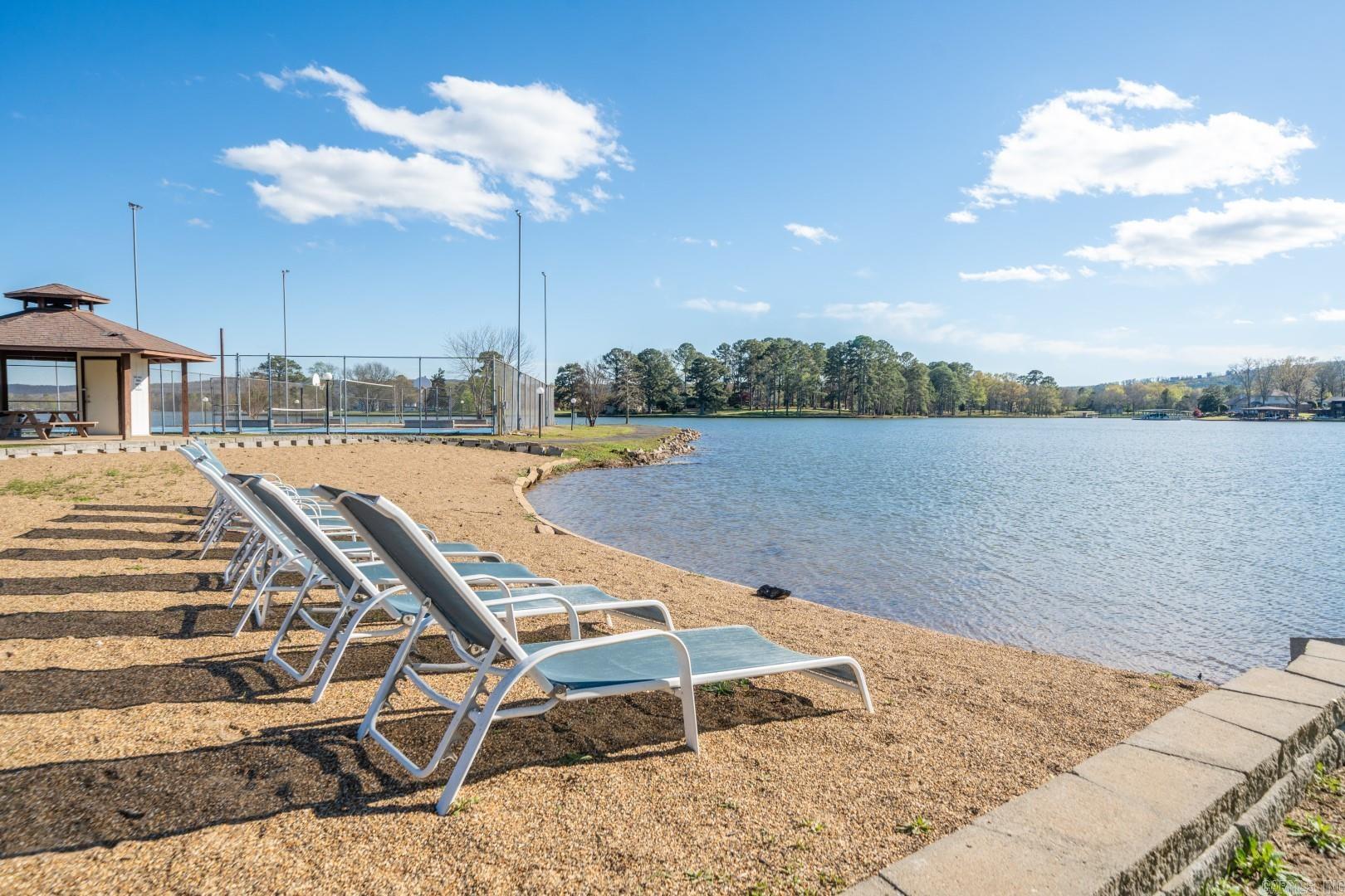 EMERALD ISLE HPR - Residential