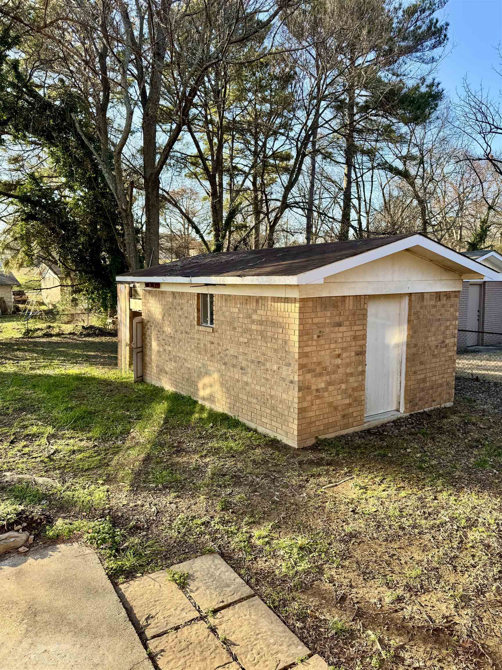 DICKSON - Residential