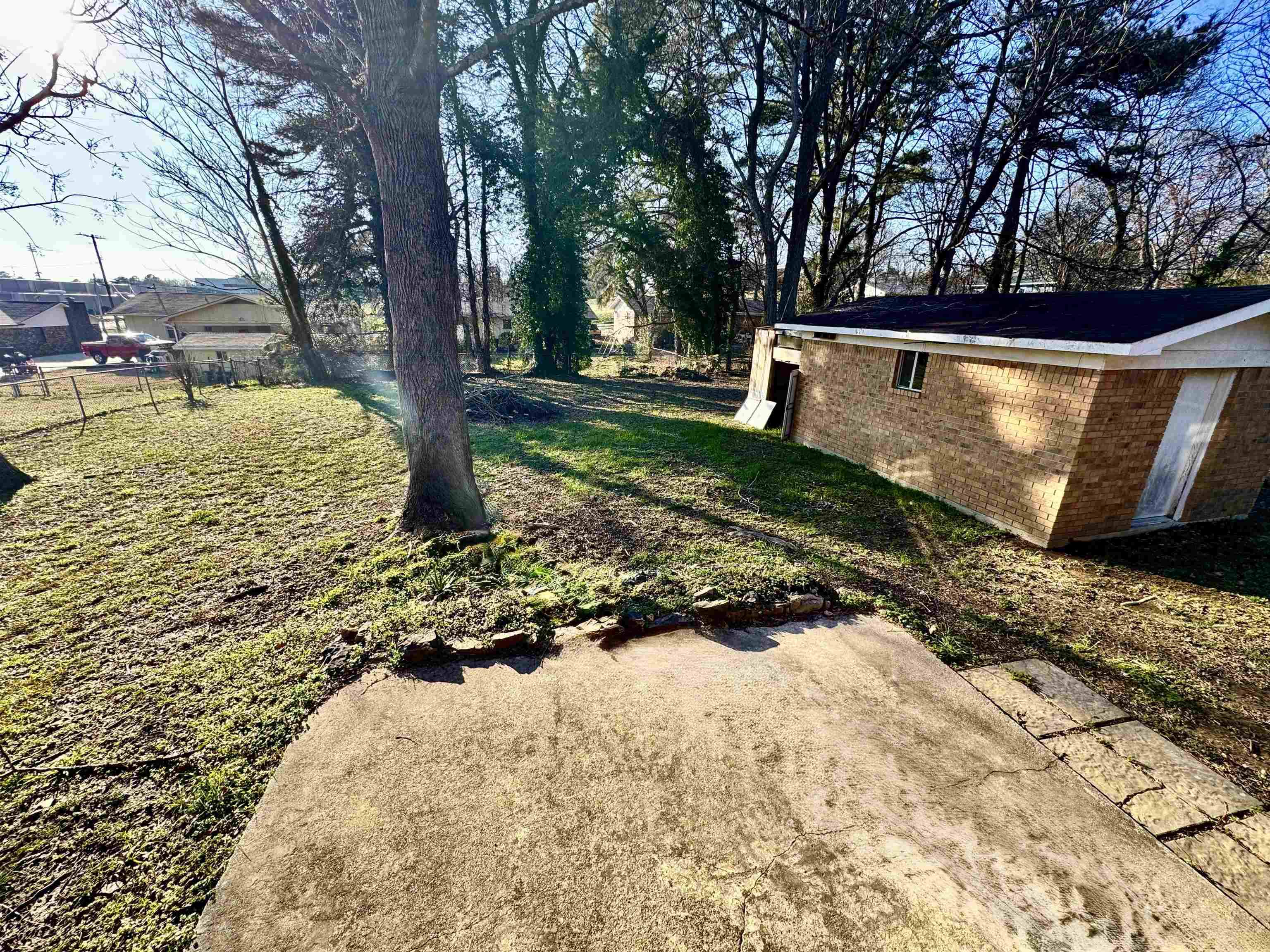 DICKSON - Residential
