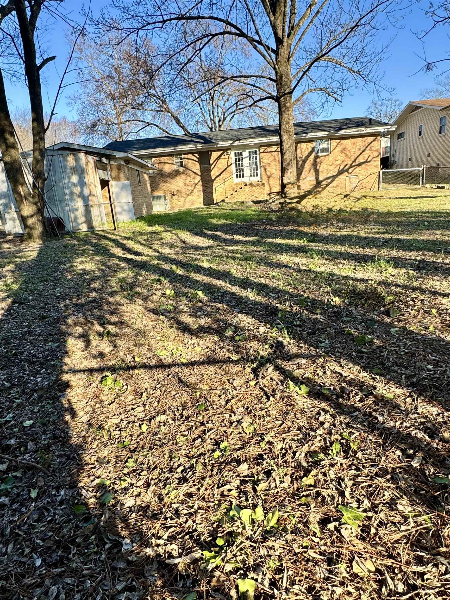 DICKSON - Residential