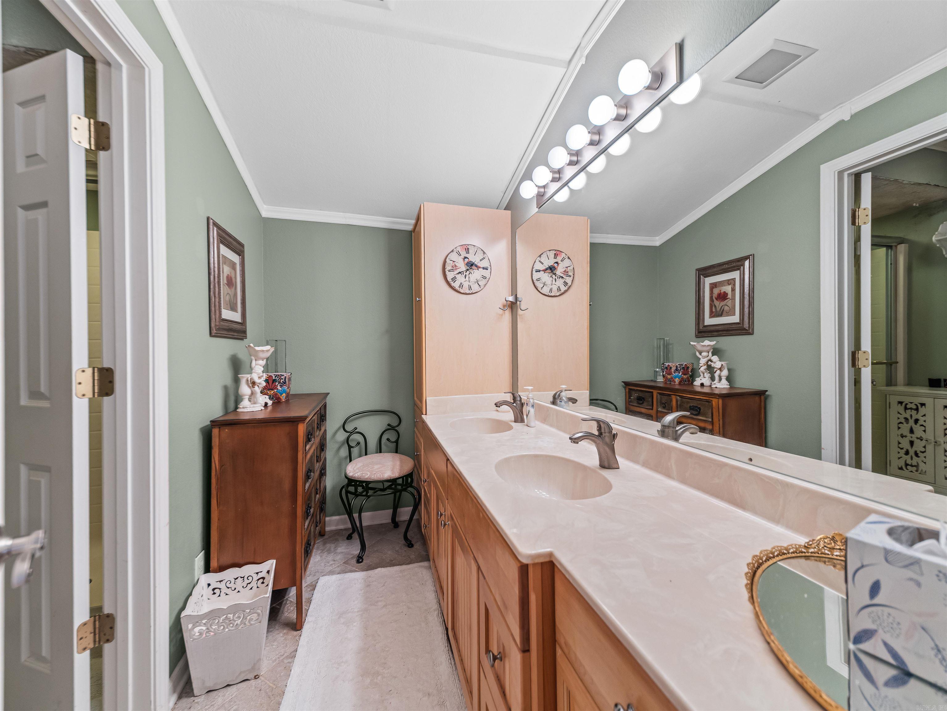 LONGBEACH - Residential