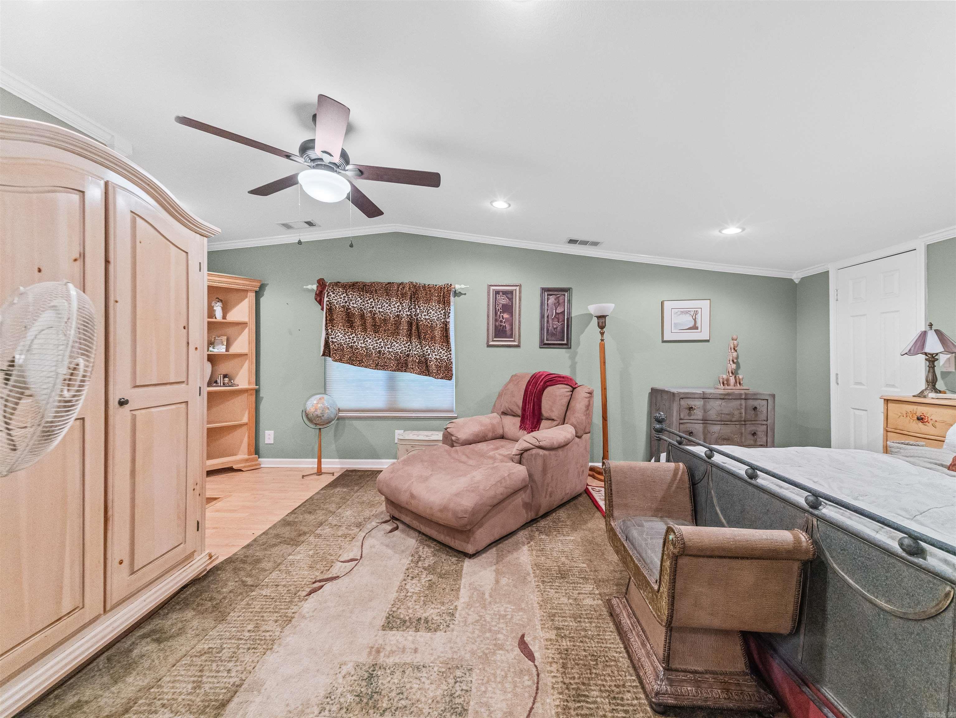 LONGBEACH - Residential