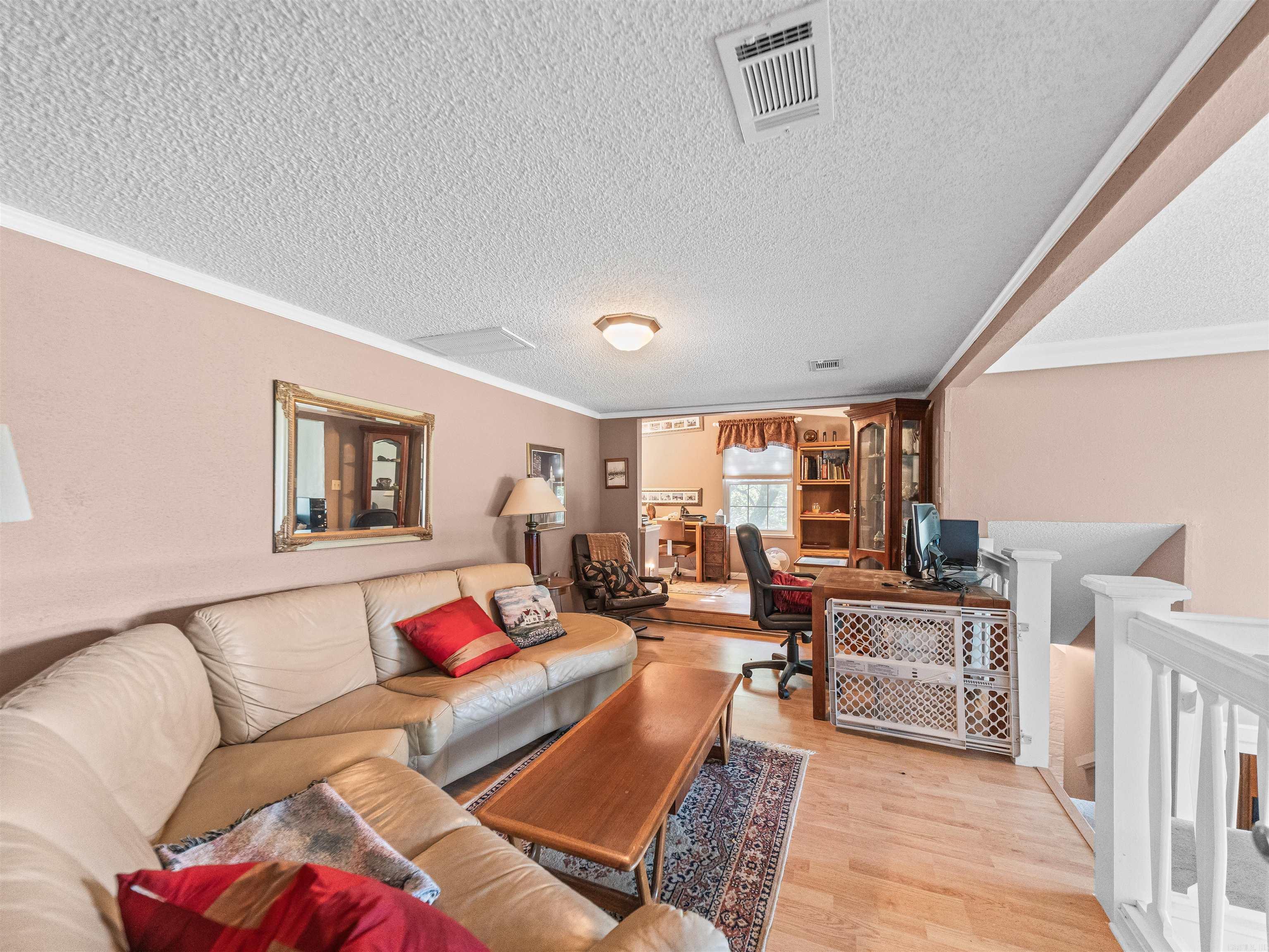 LONGBEACH - Residential