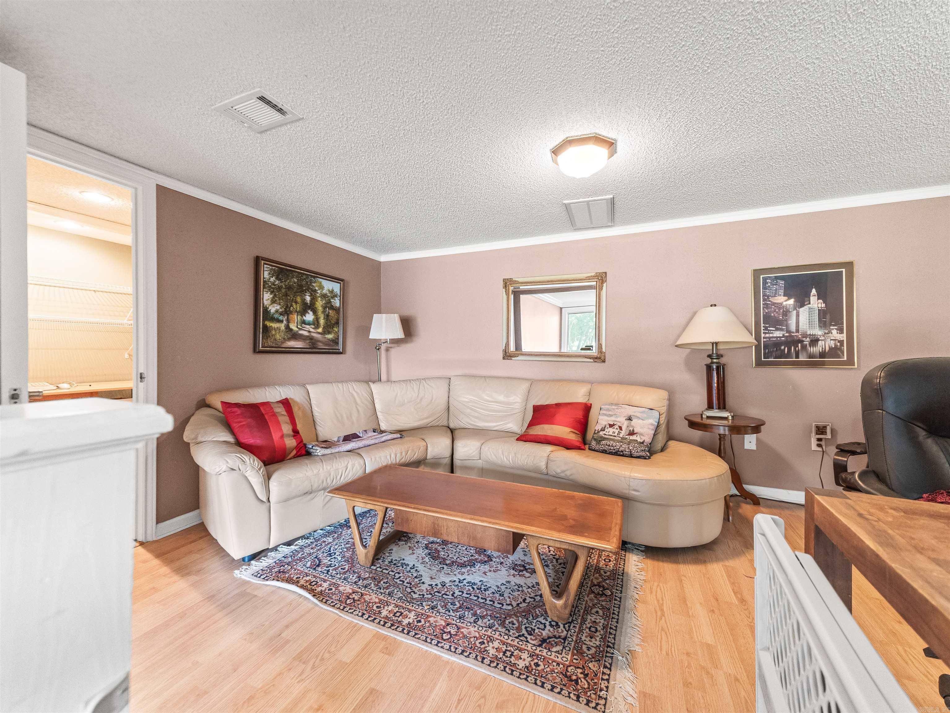 LONGBEACH - Residential