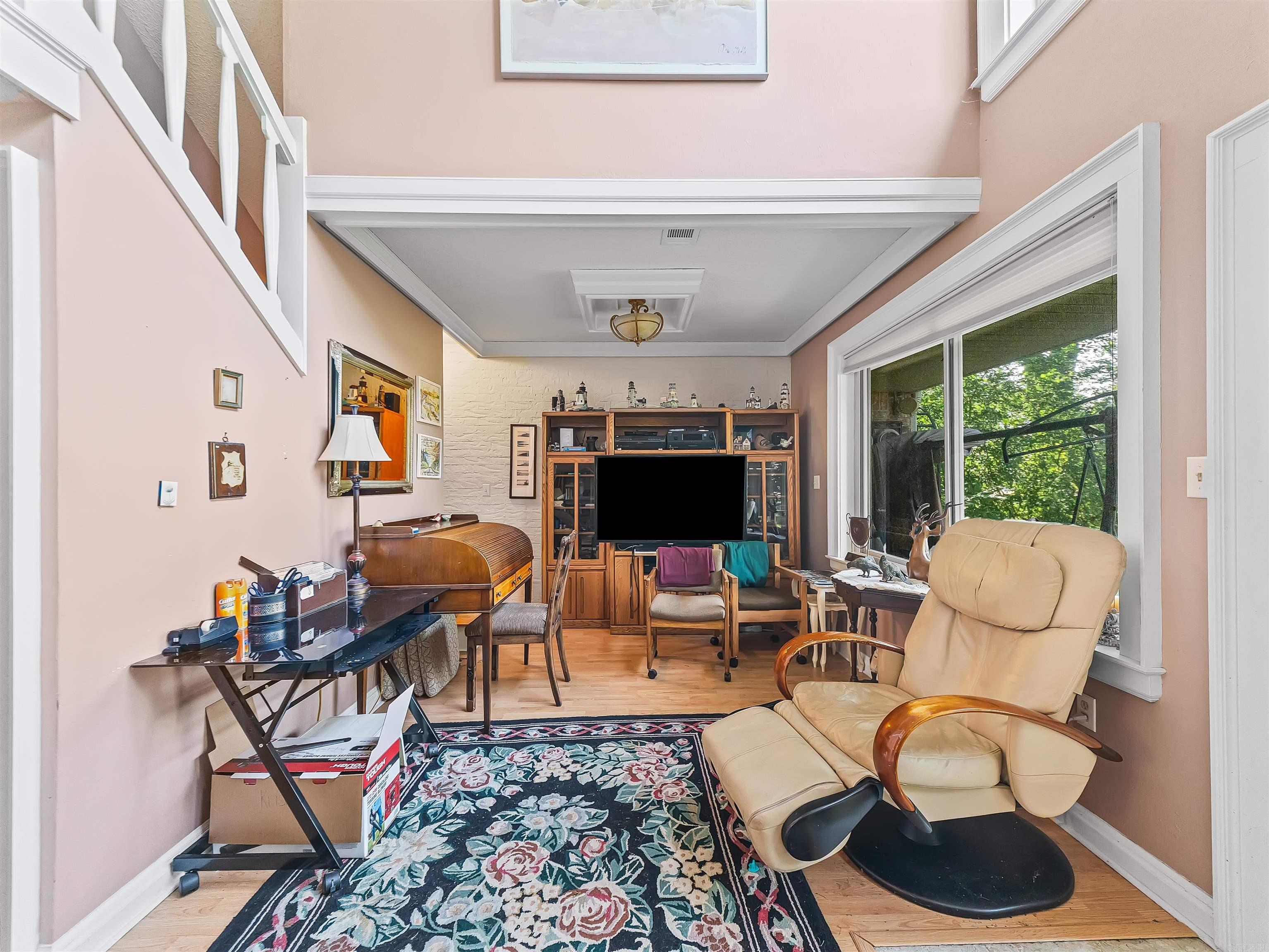 LONGBEACH - Residential