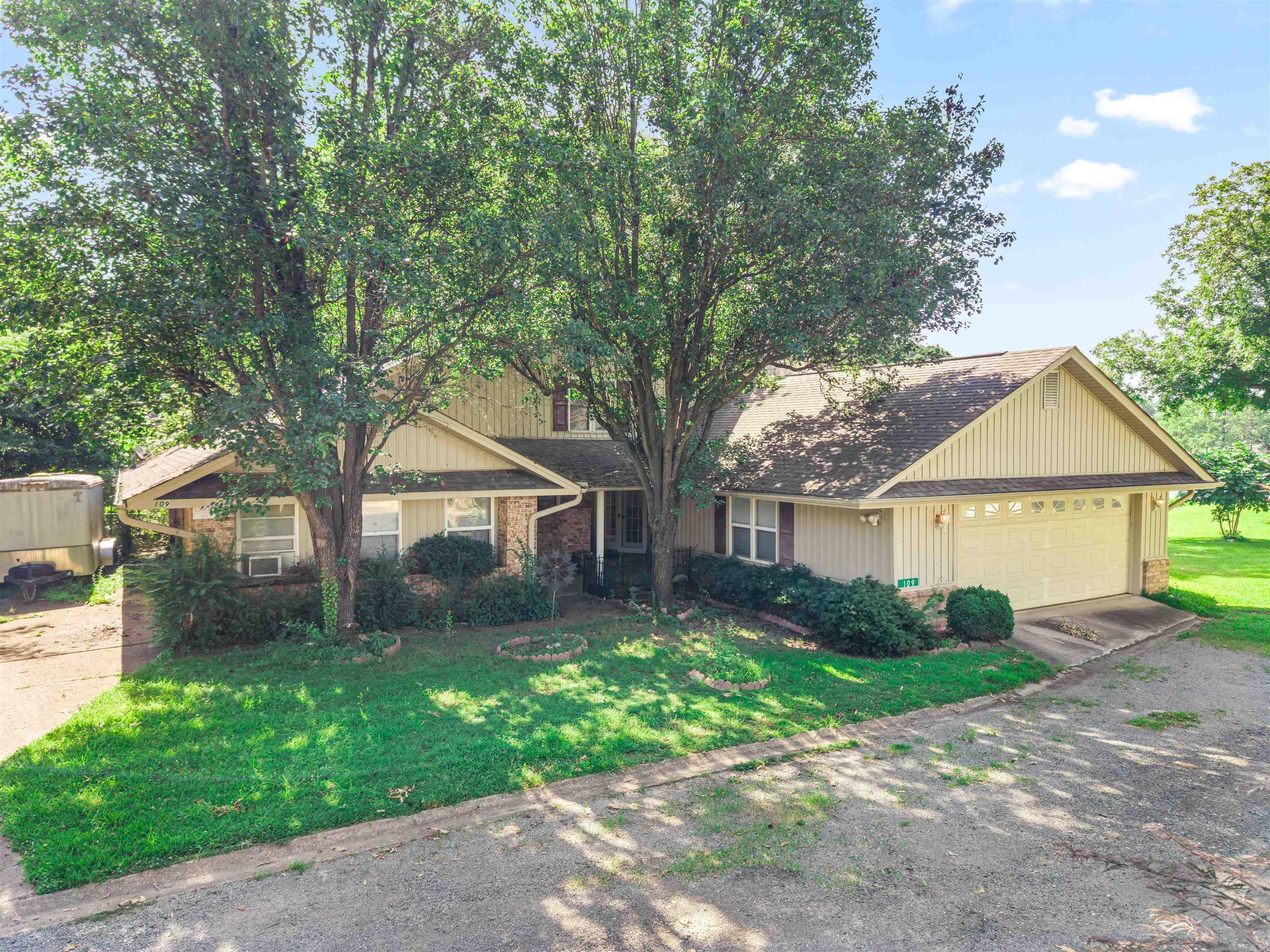 LONGBEACH - Residential