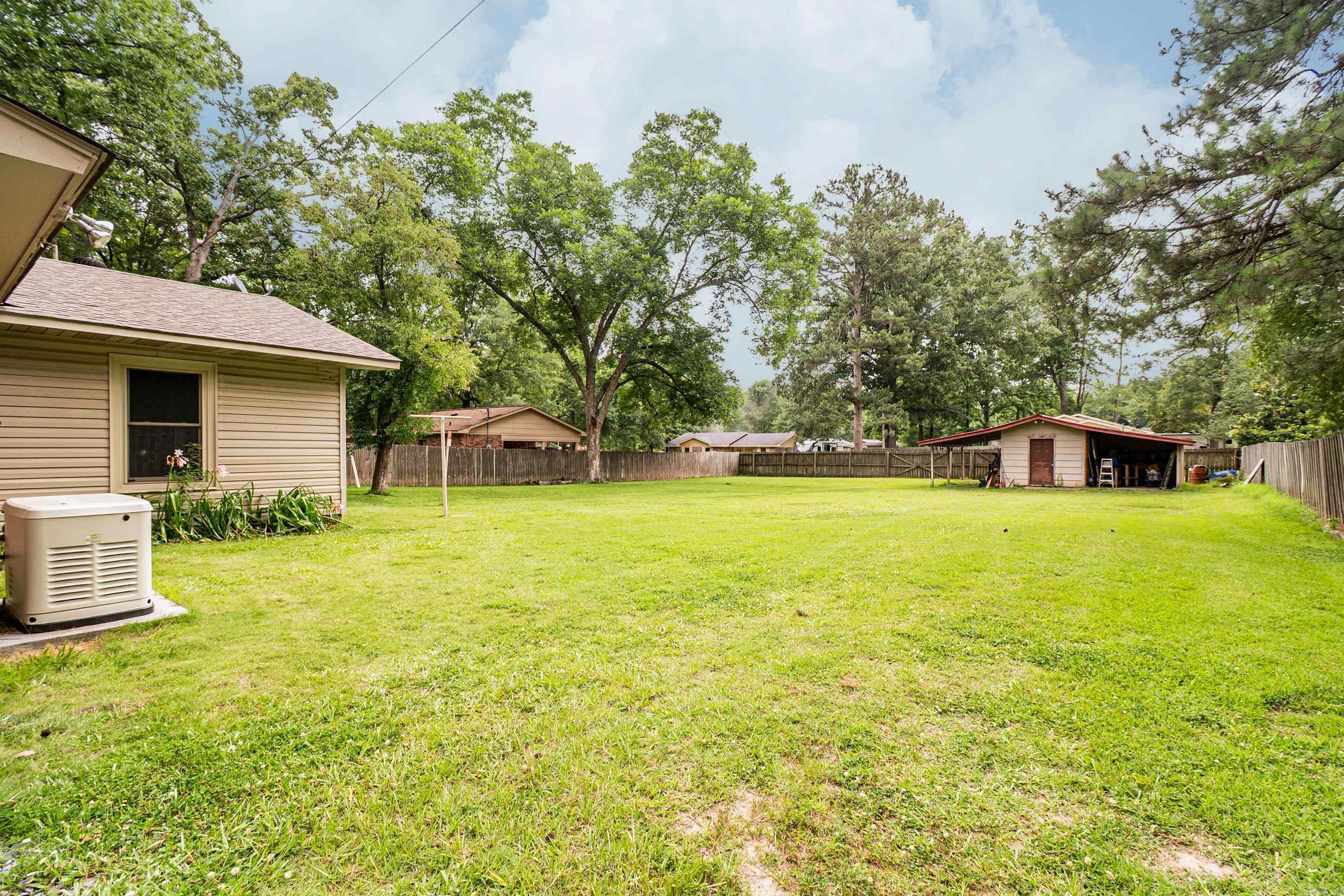 PINE MANOR SUB DIV - Residential