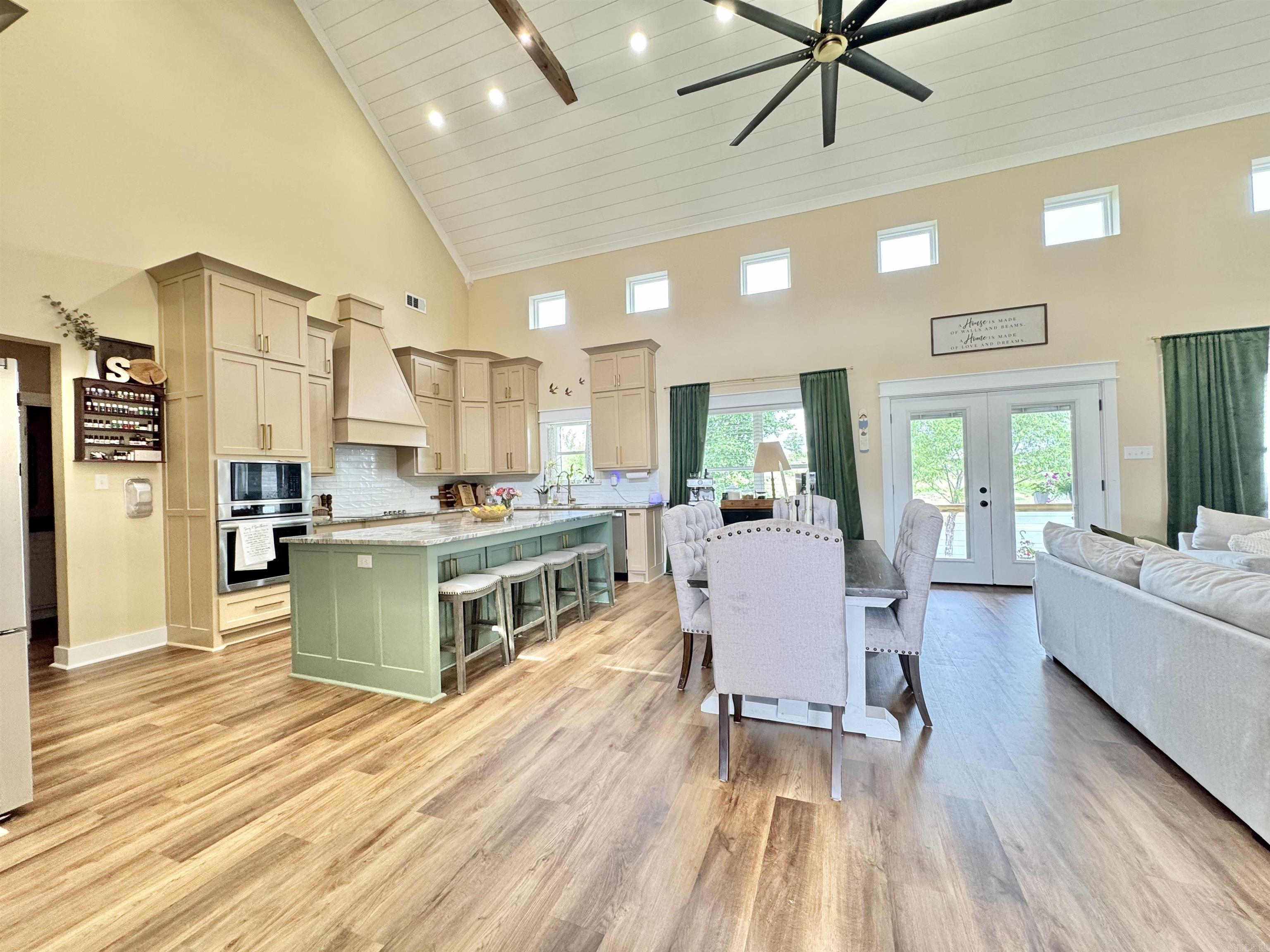 GREYSTONE - Residential