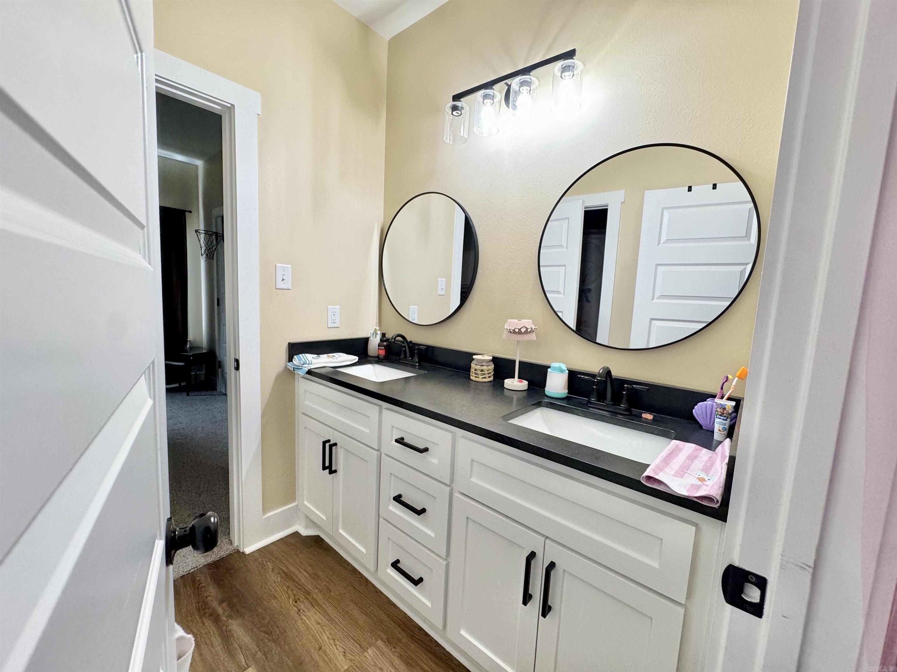 GREYSTONE - Residential