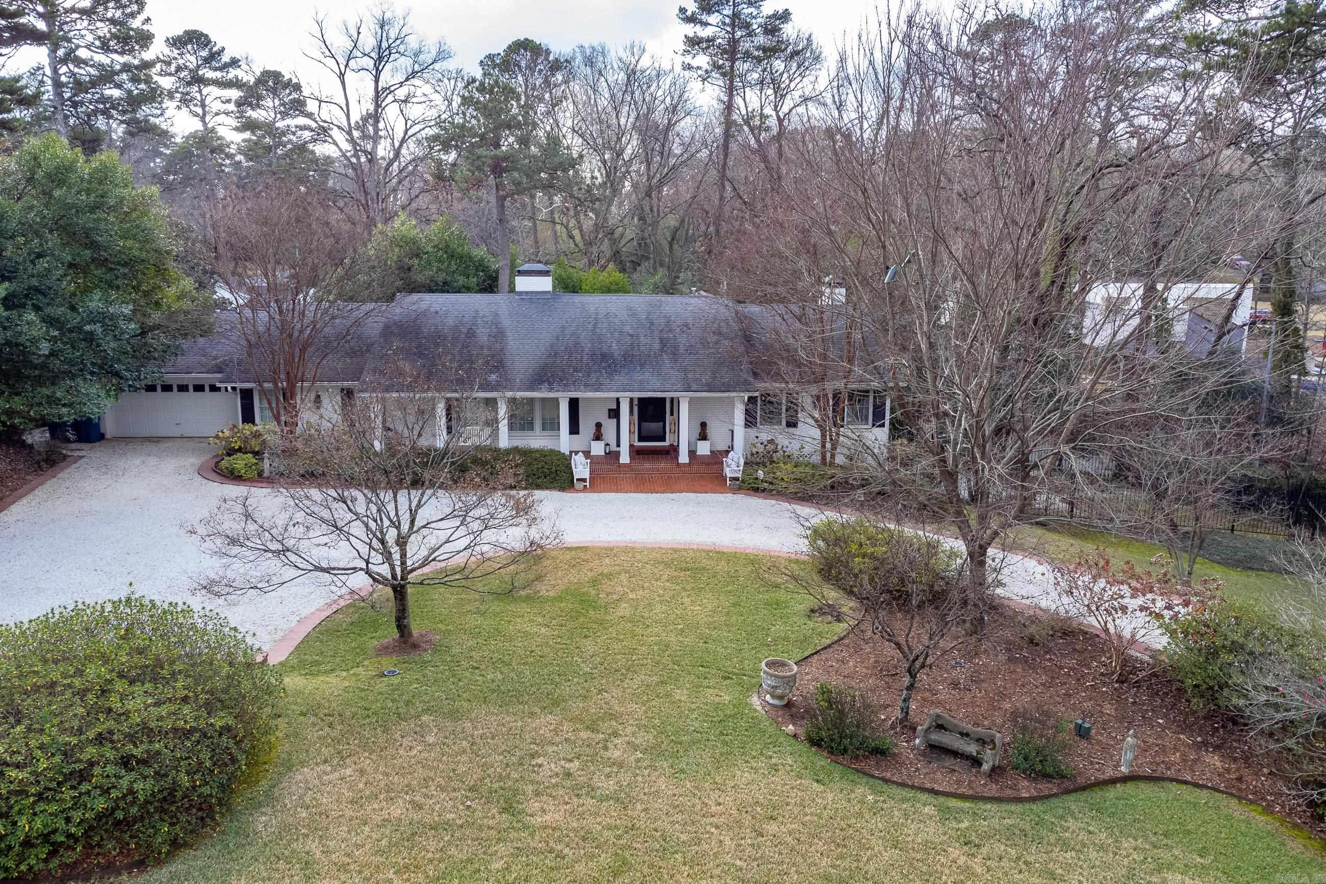 PINNACLE POINT - Residential