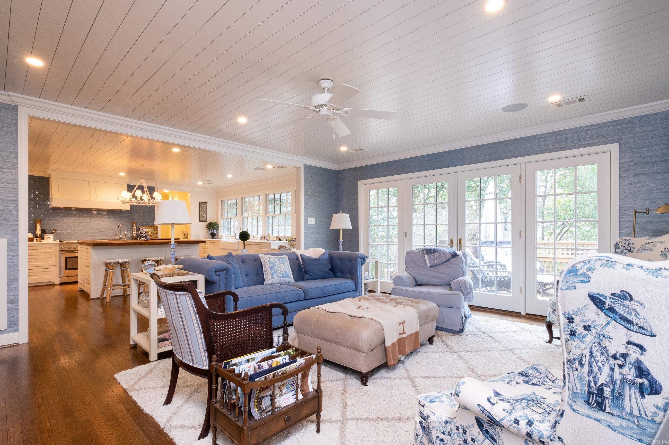 PINNACLE POINT - Residential