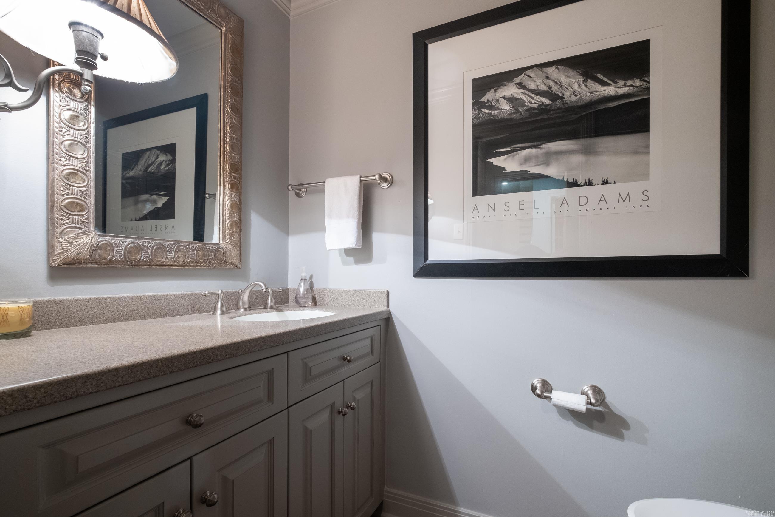 PINNACLE POINT - Residential