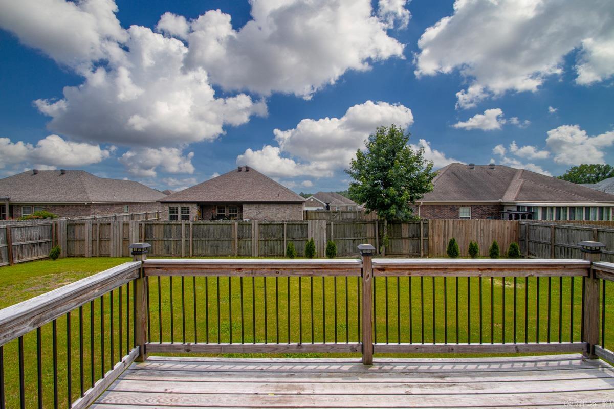 NORTH HAVEN - Residential
