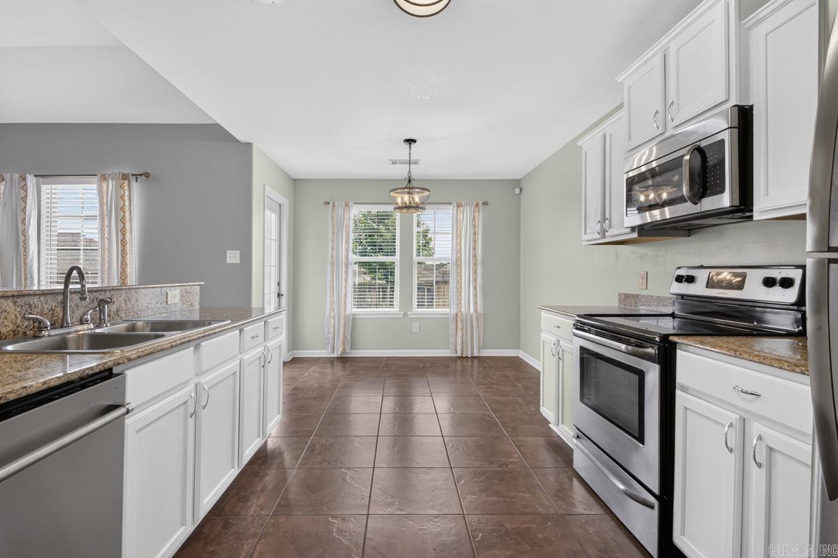 NORTH HAVEN - Residential