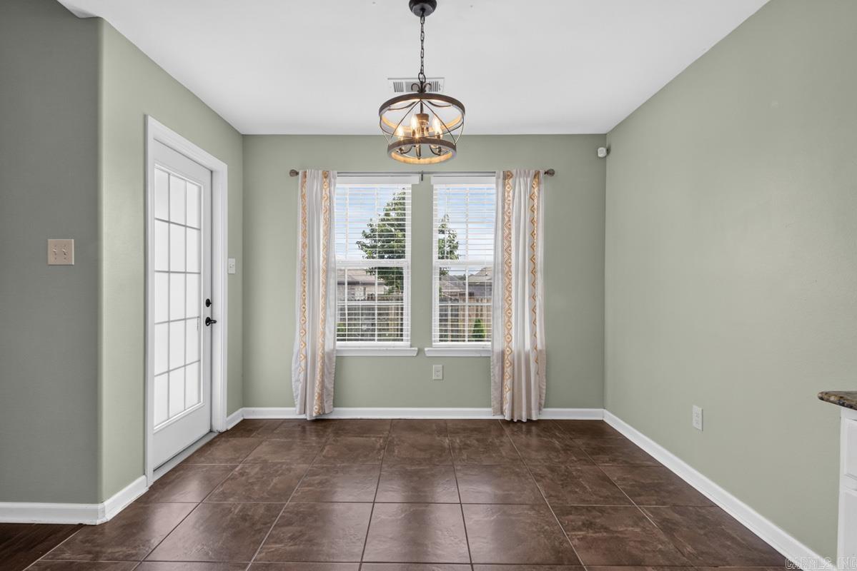 NORTH HAVEN - Residential
