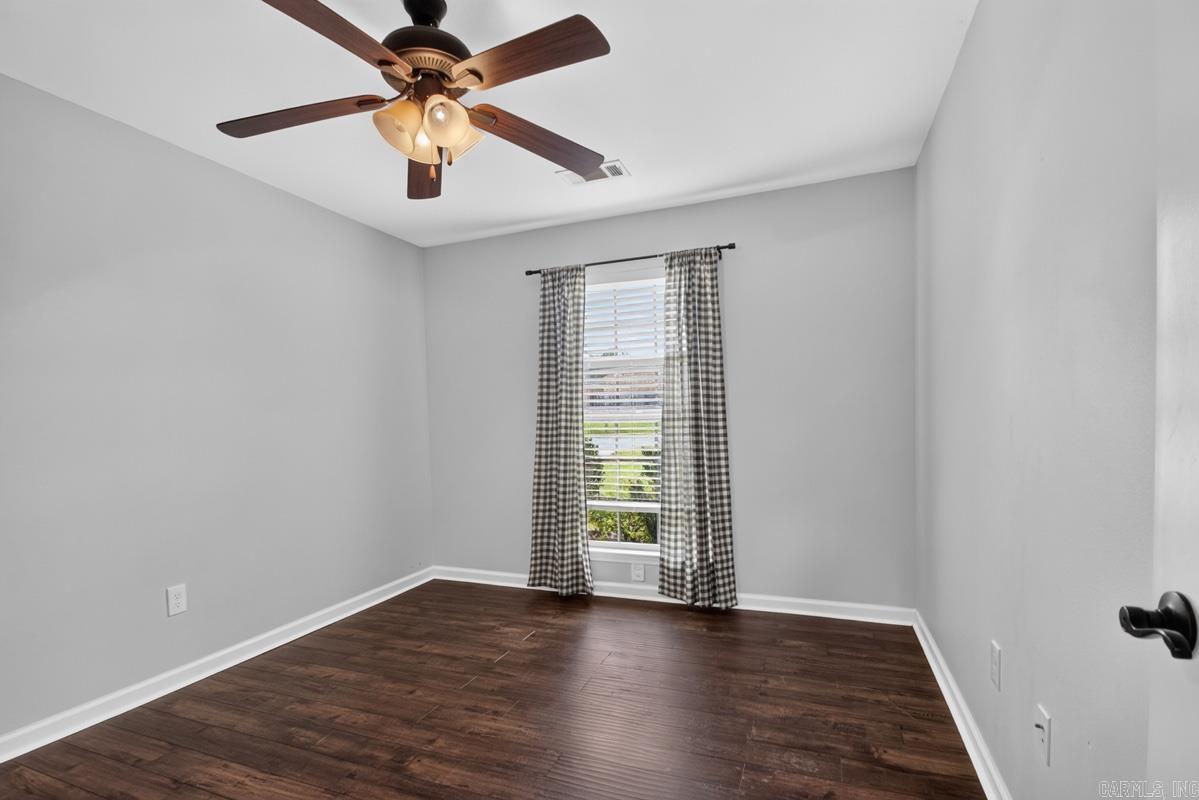 NORTH HAVEN - Residential