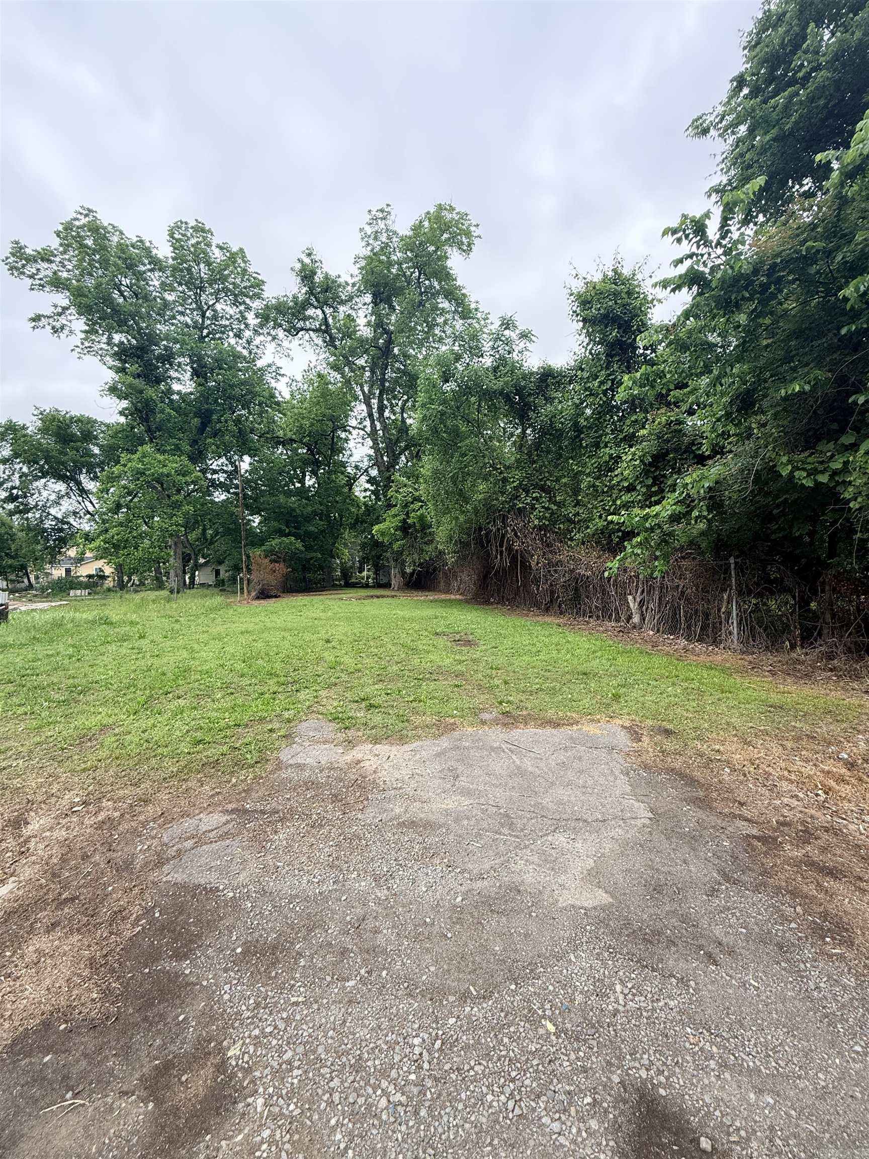 Well maintained Lot for sale in growing area!