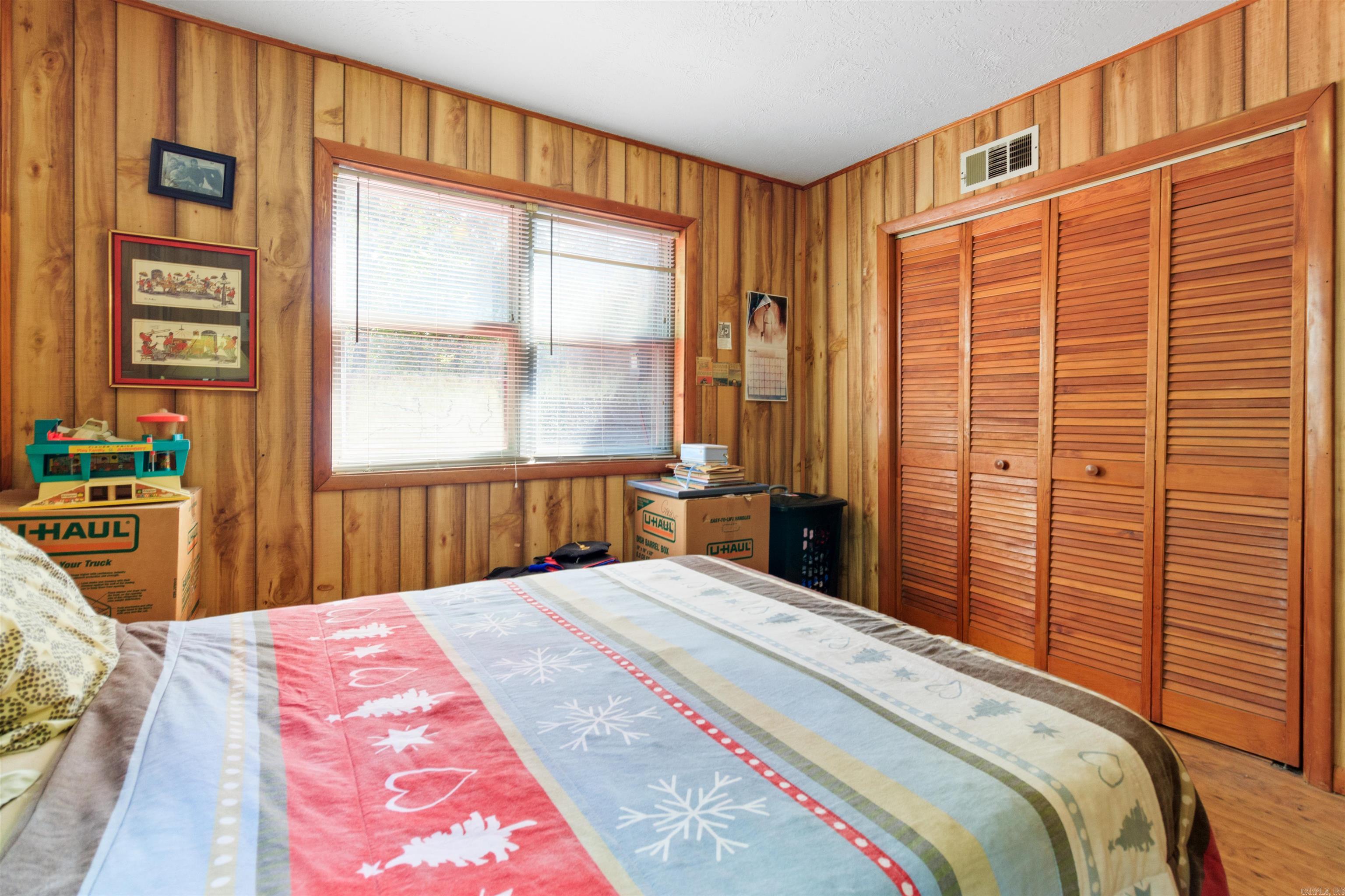 JACKSONVILLE - Residential