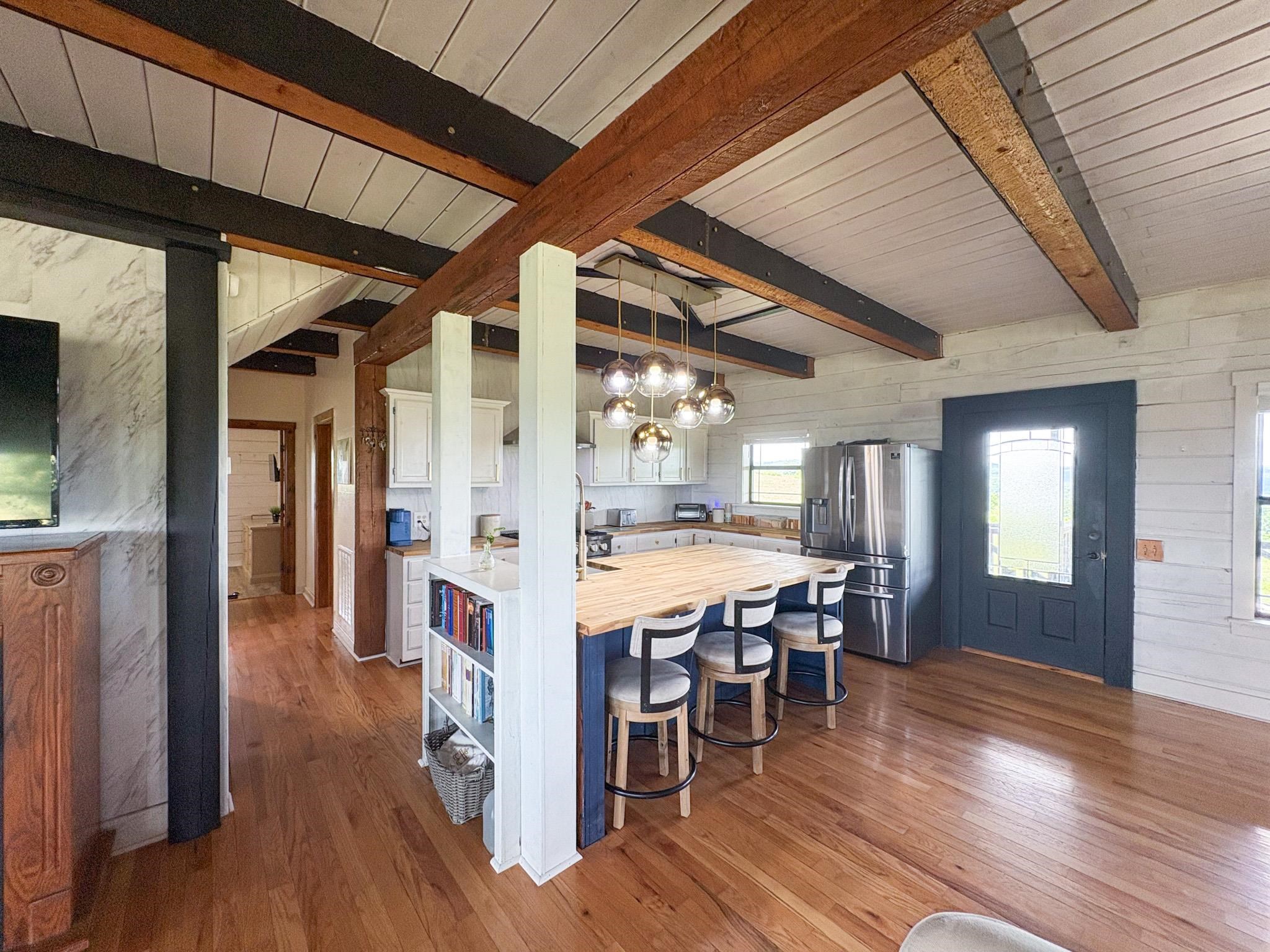 Metes & Bounds - Residential