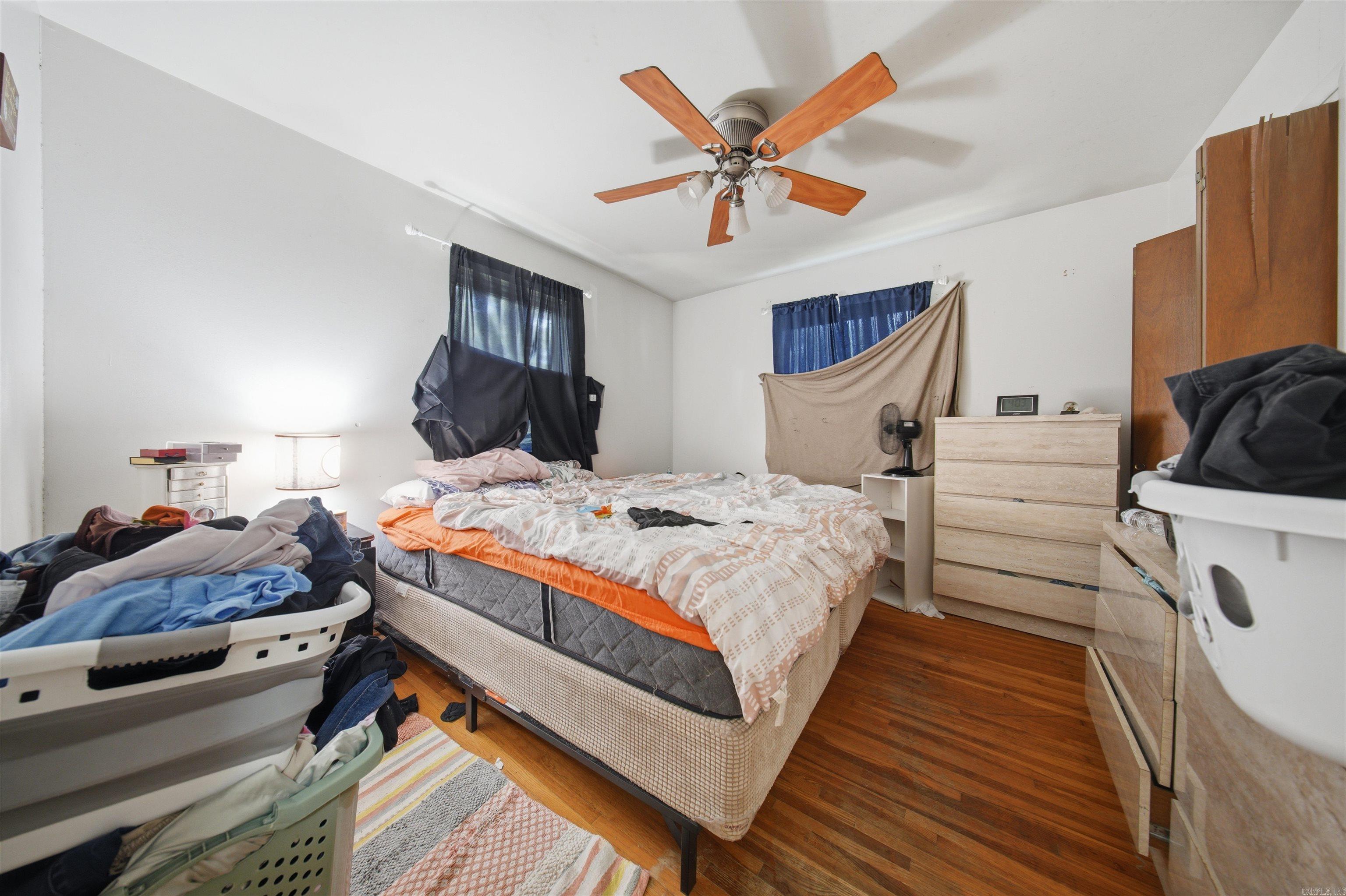 BROADVIEW - Residential
