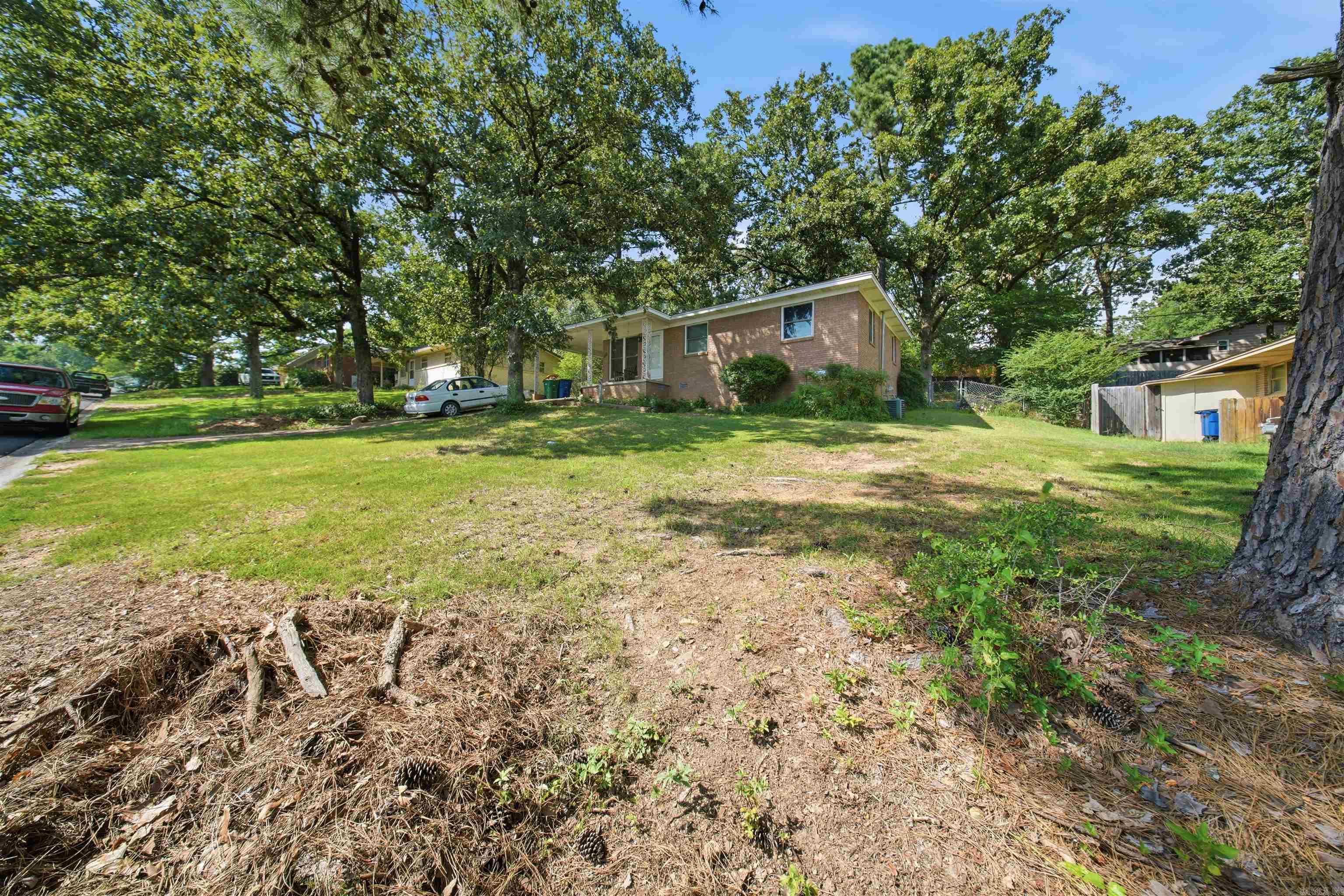 BROADVIEW - Residential