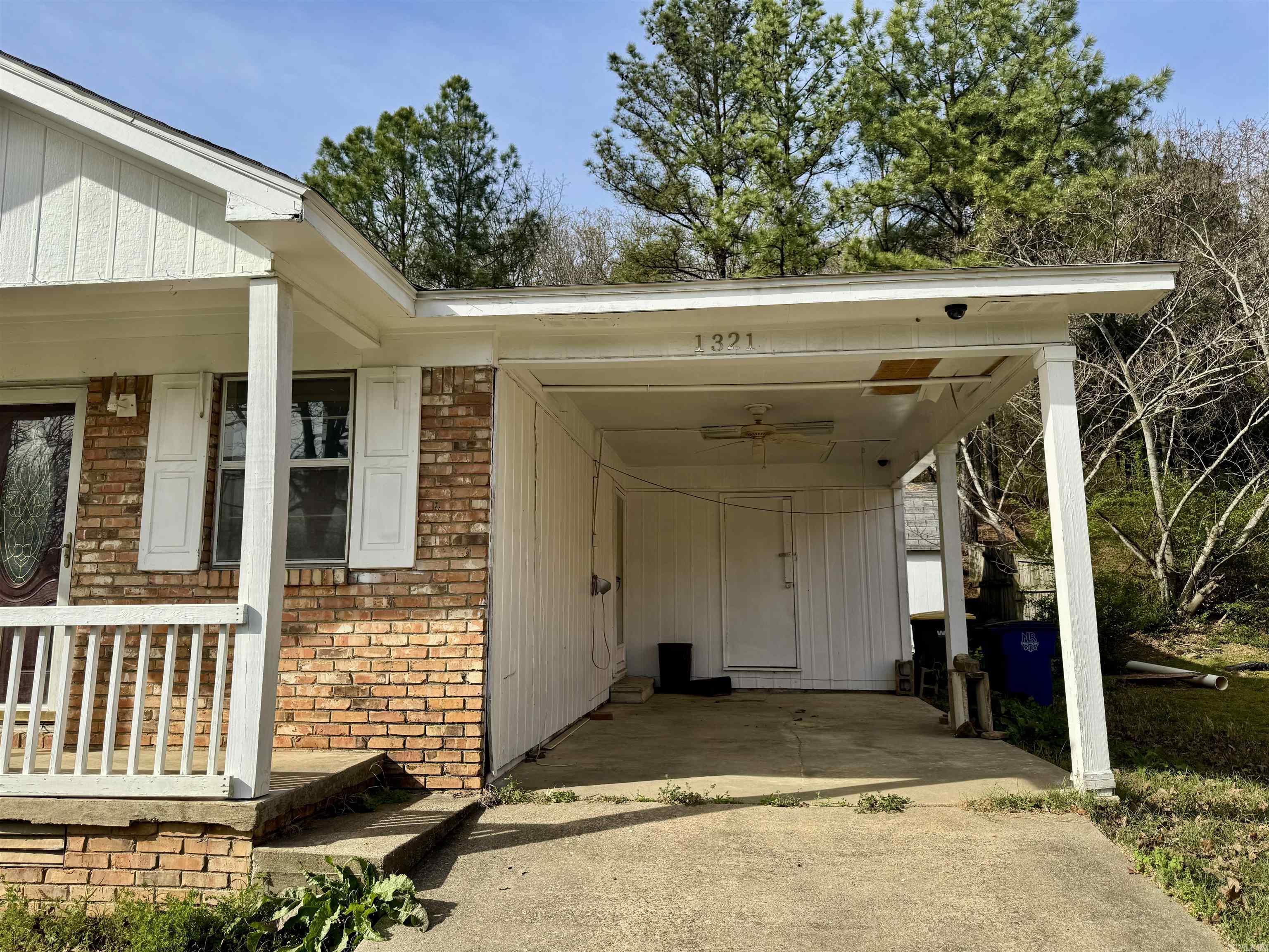 ALTA VISTA - Residential