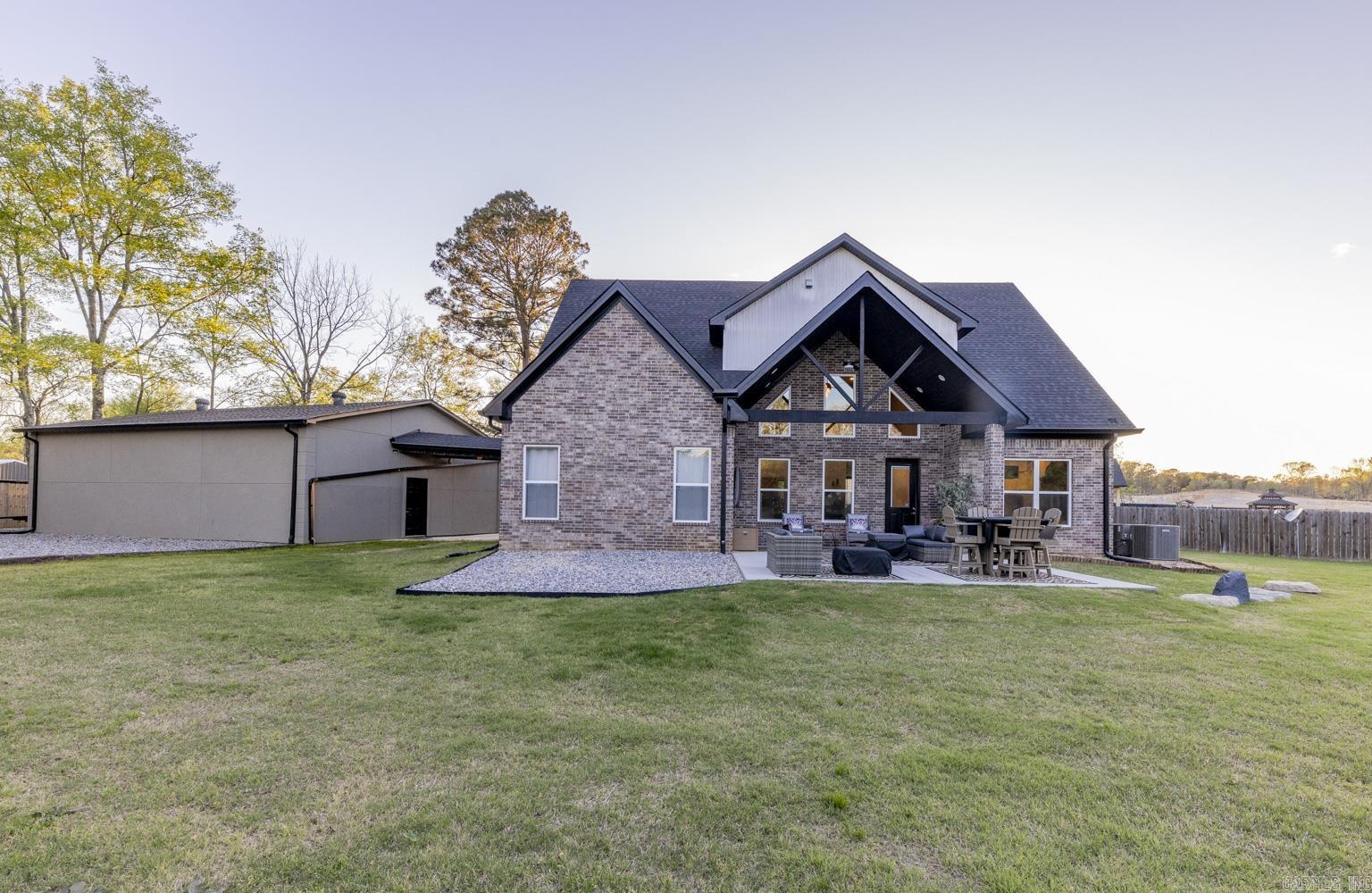 Metes & Bounds - Residential