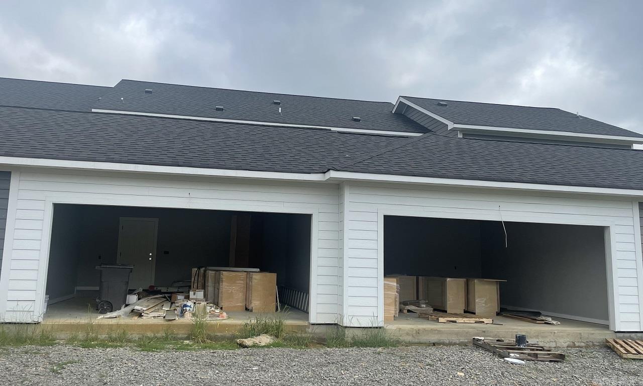 LEGACY FARMS RURBAN - Residential