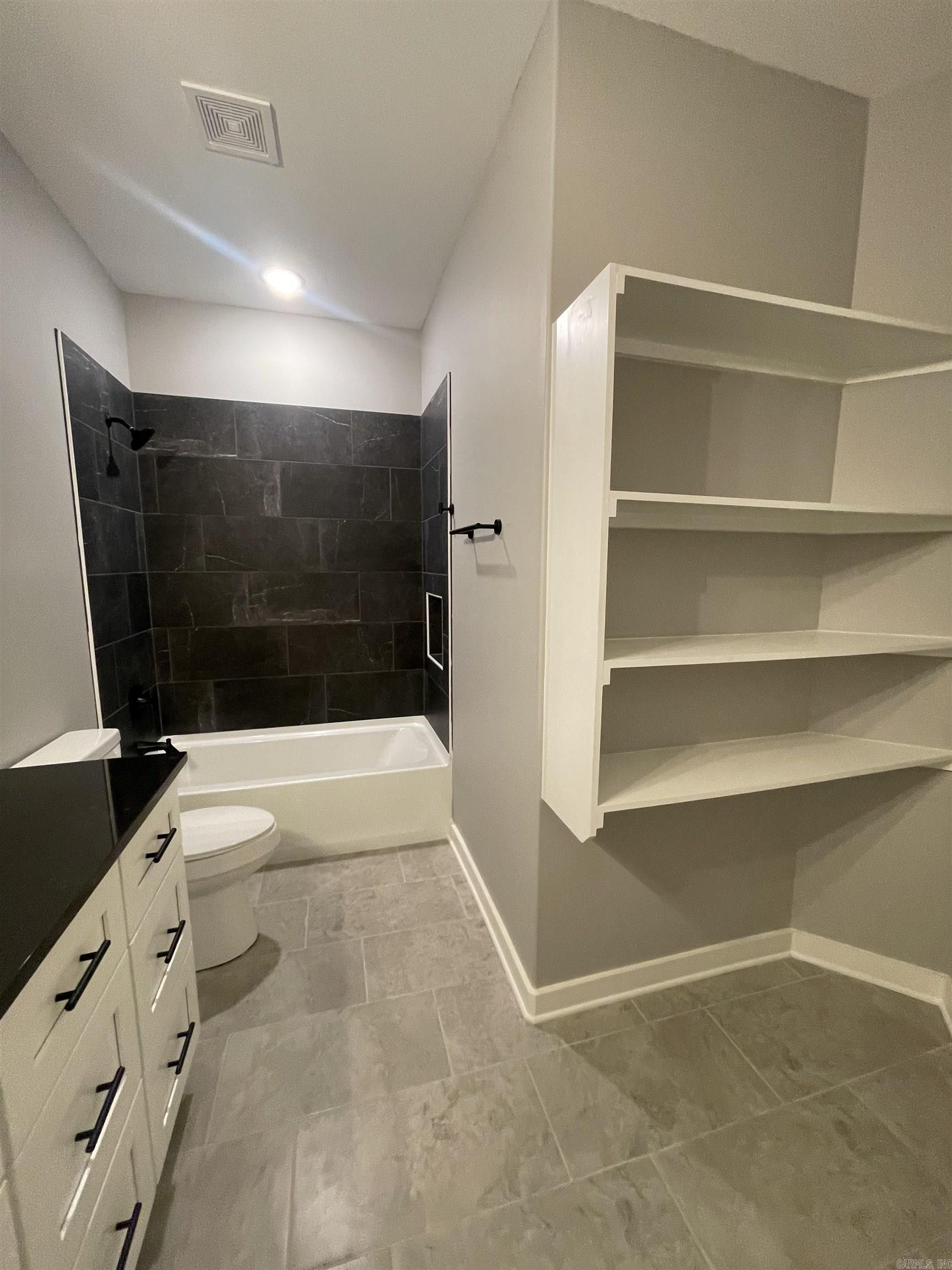 LEGACY FARMS RURBAN - Residential