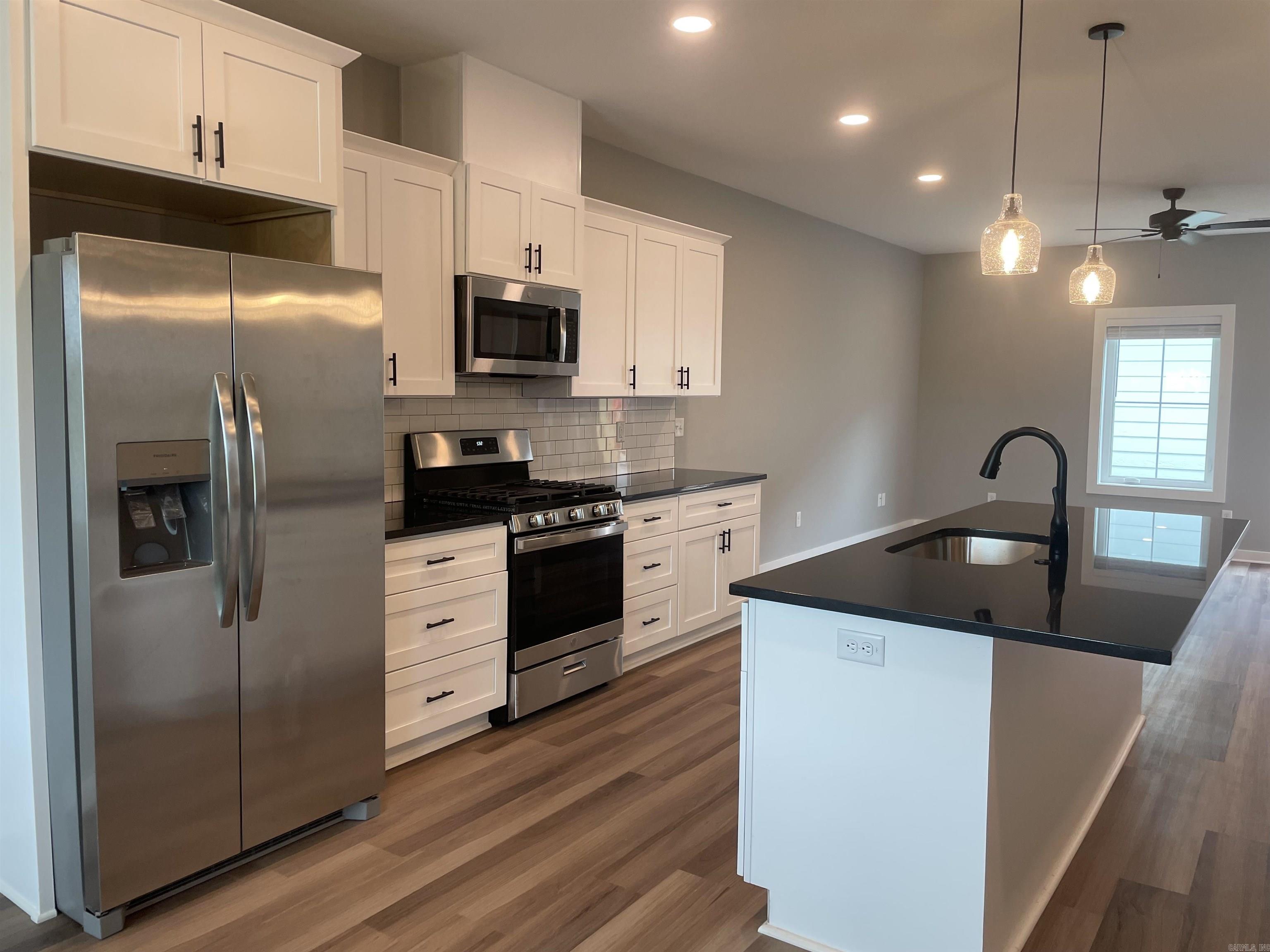 LEGACY FARMS RURBAN - Residential