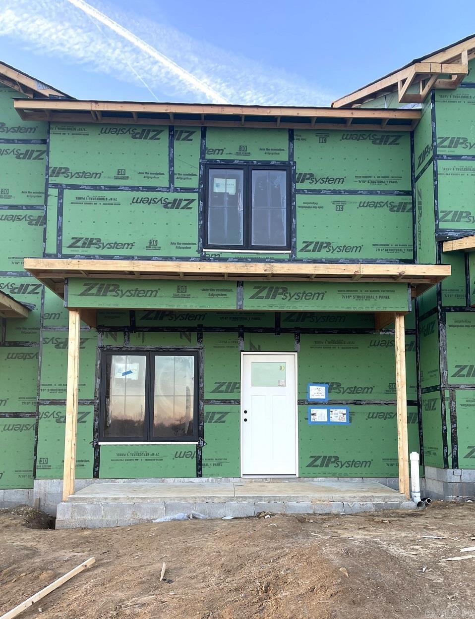LEGACY FARMS RURBAN - Residential