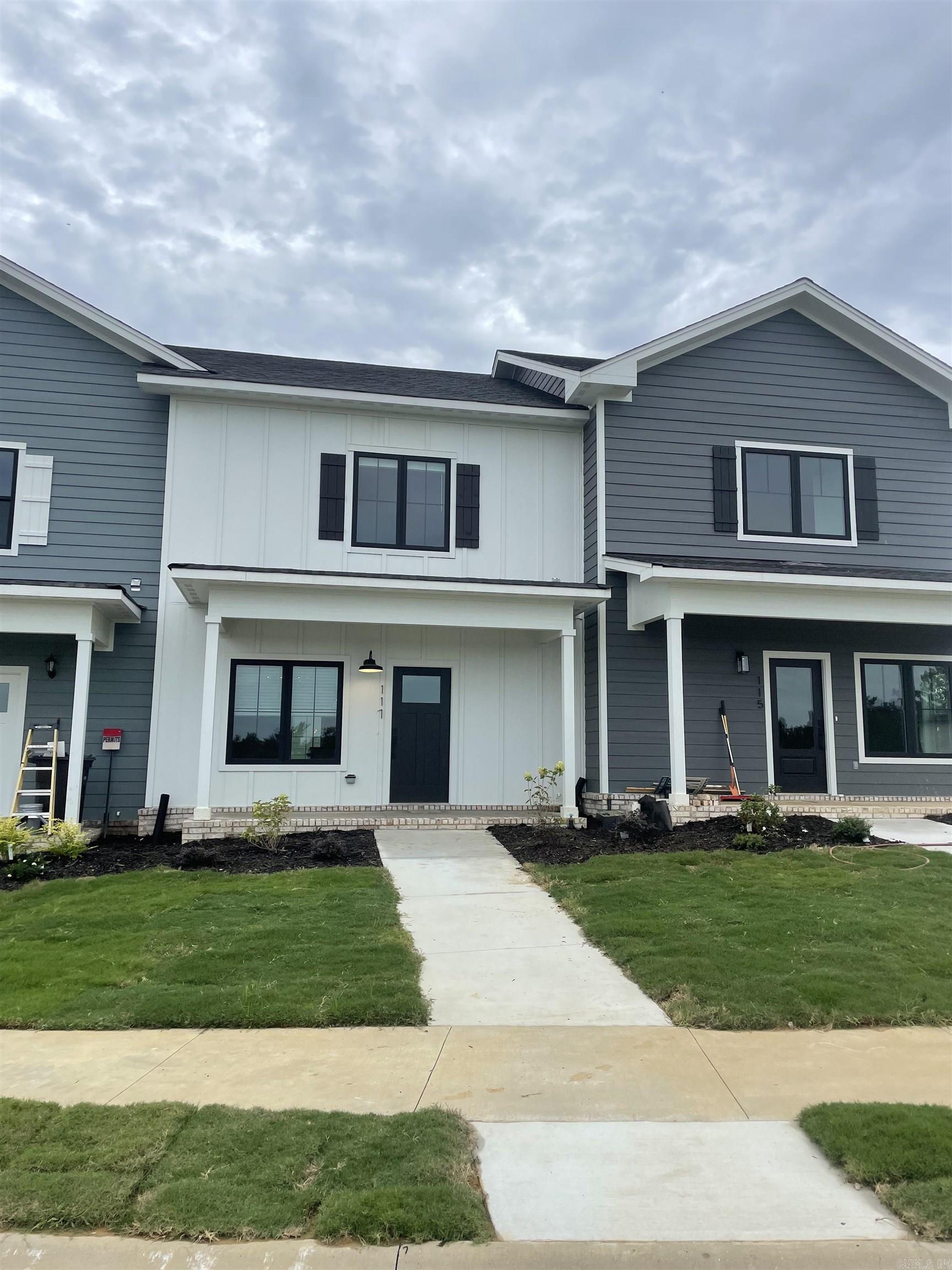 LEGACY FARMS RURBAN - Residential