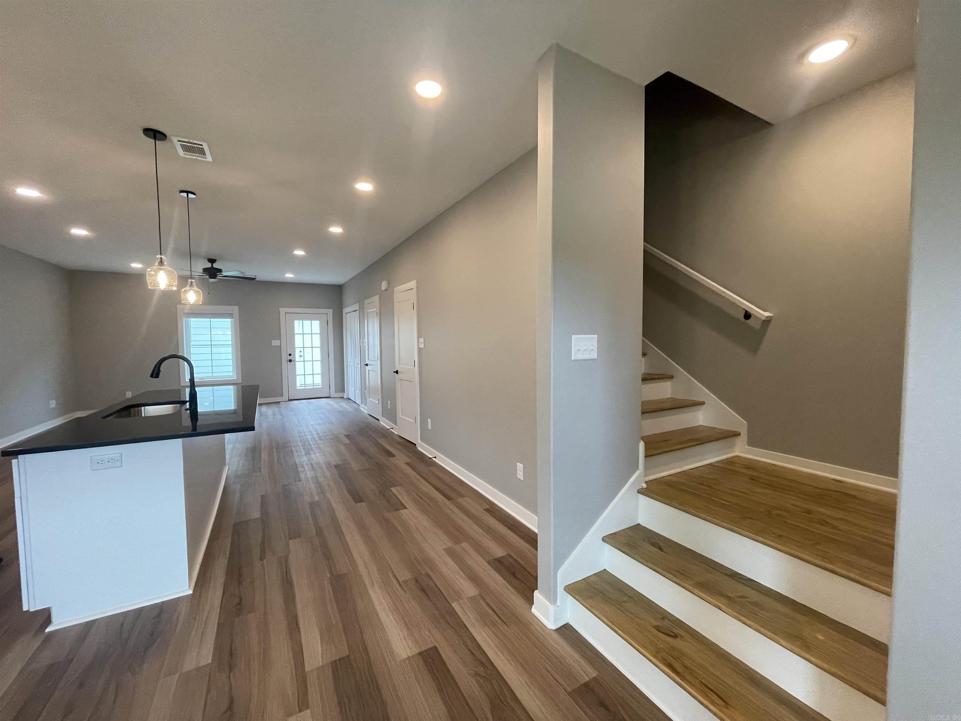 LEGACY FARMS RURBAN - Residential