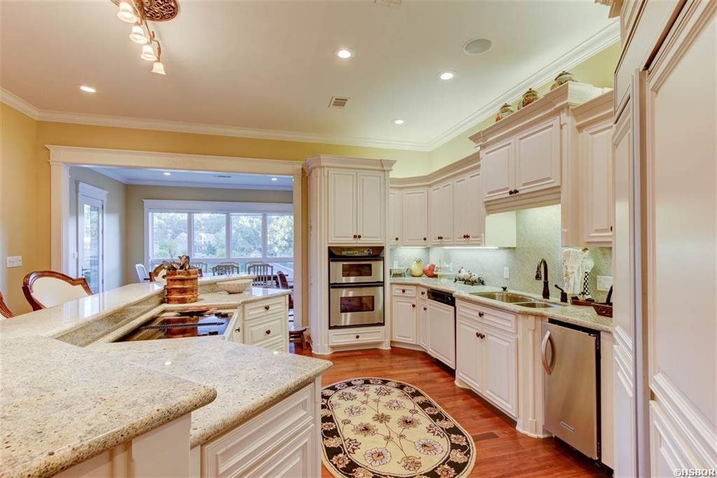 Driftwood Point - Residential