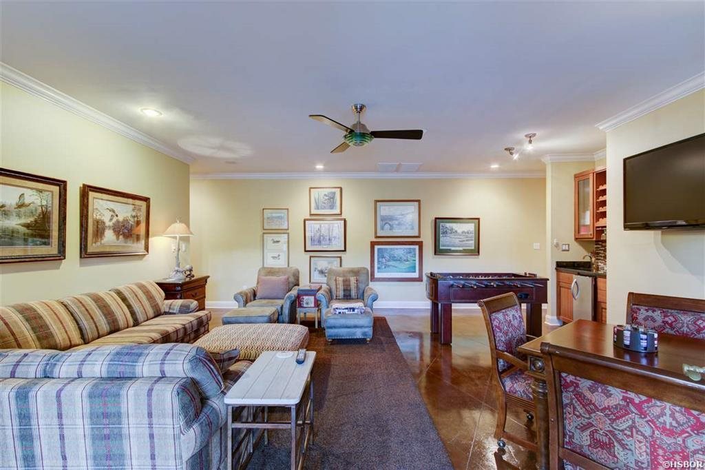 Driftwood Point - Residential