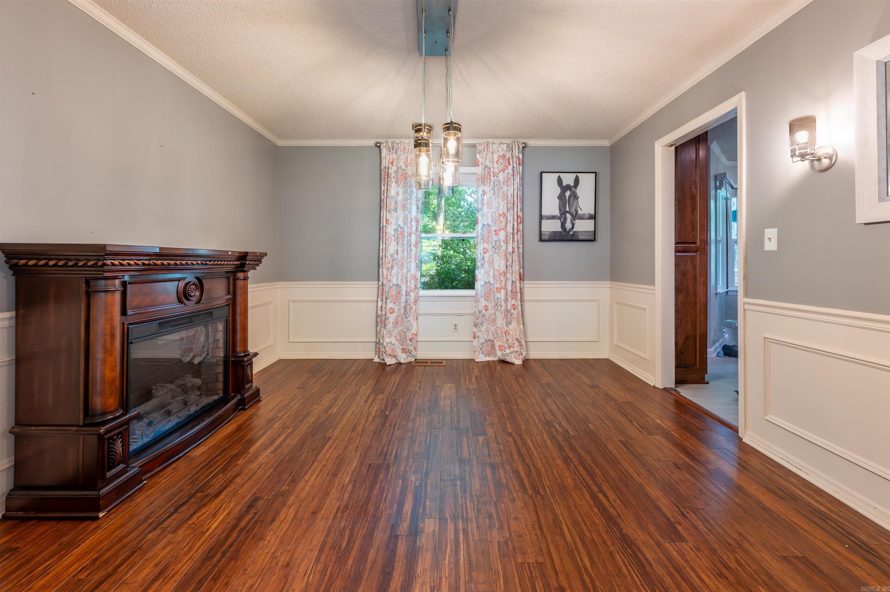 PEBBLE BEACH PARK - Residential