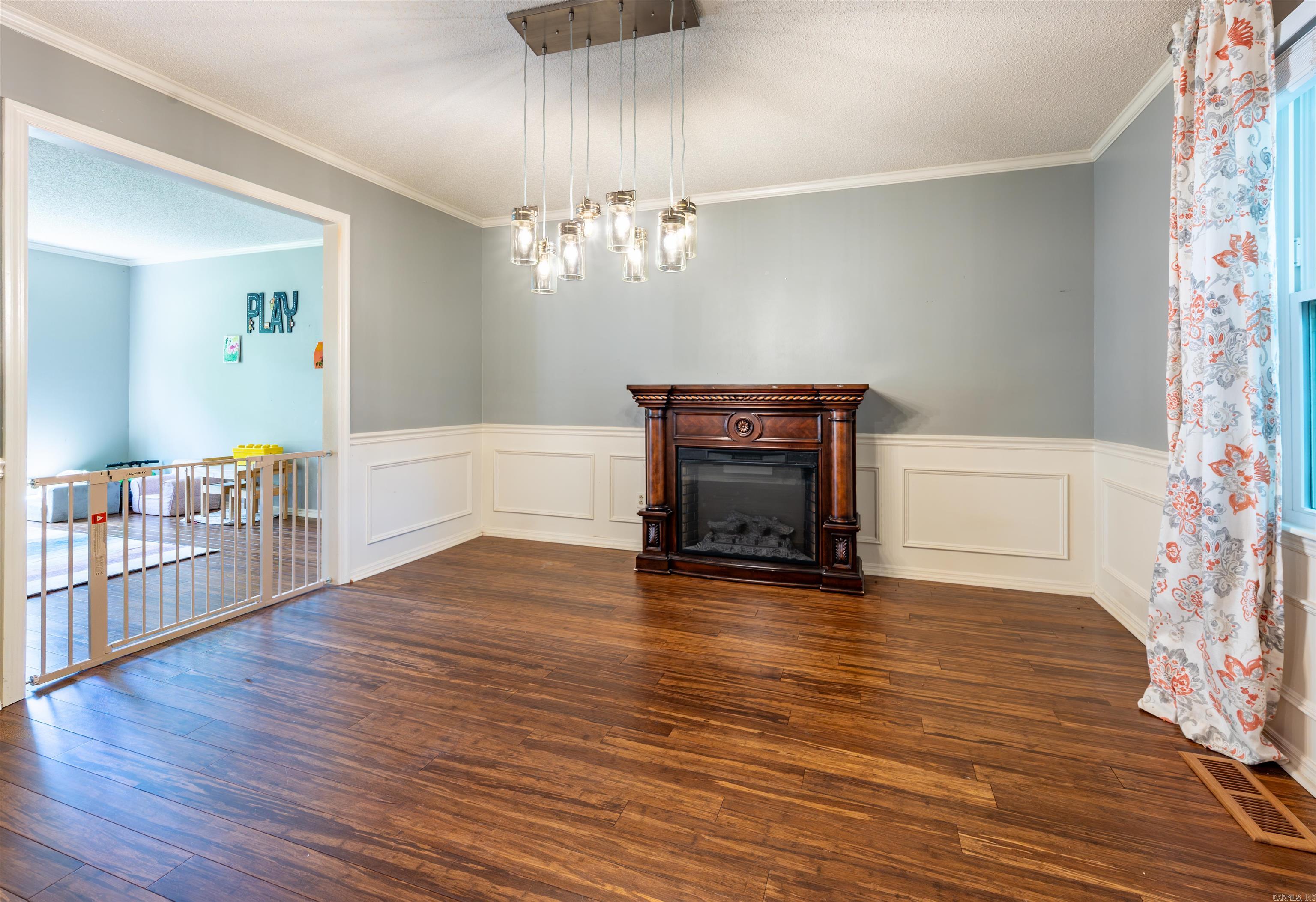 PEBBLE BEACH PARK - Residential
