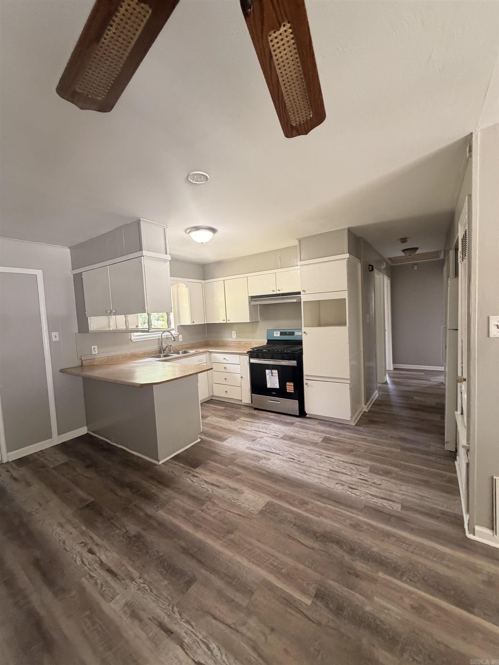 BROADMOOR - Residential