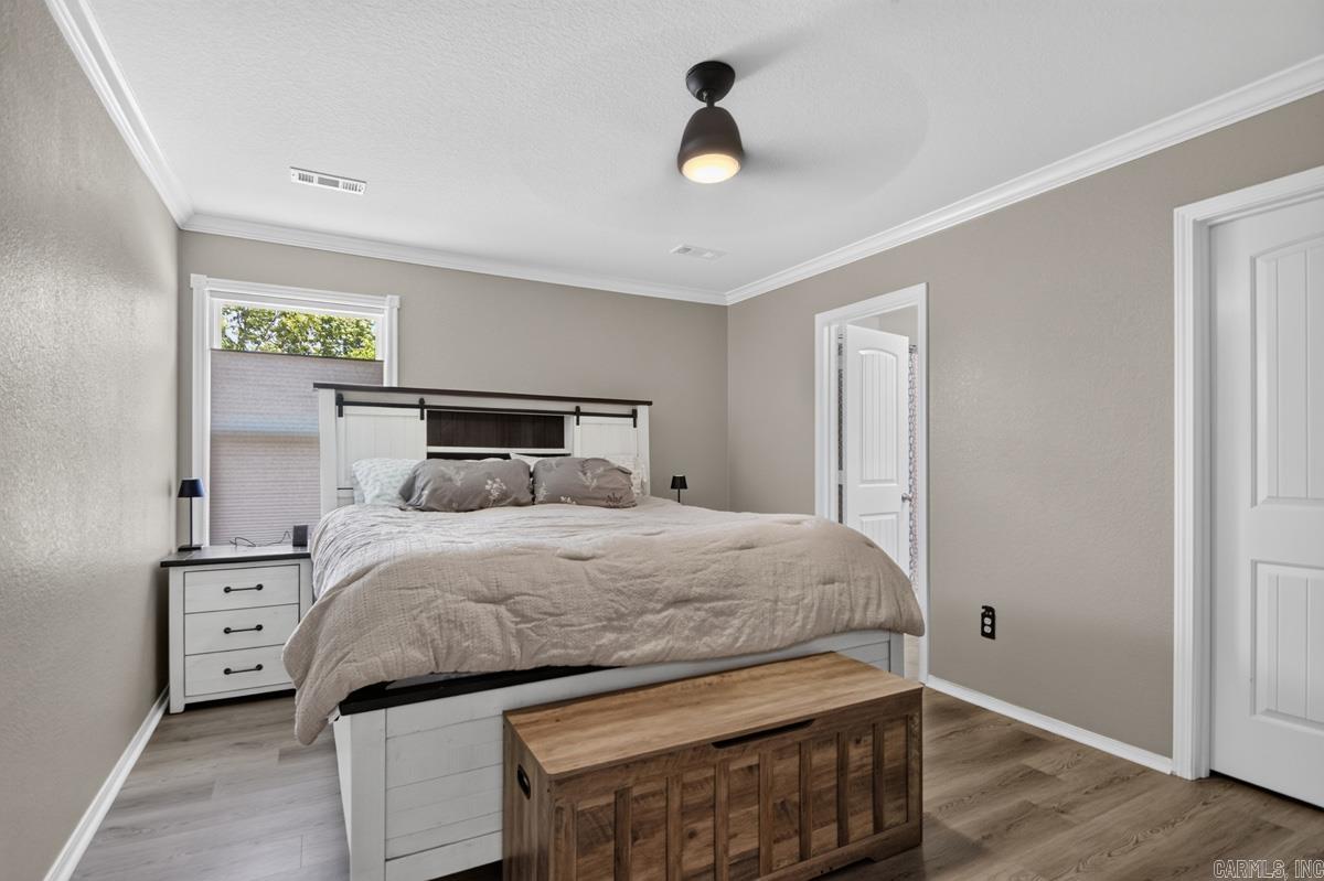 THE MEADOWS - Residential